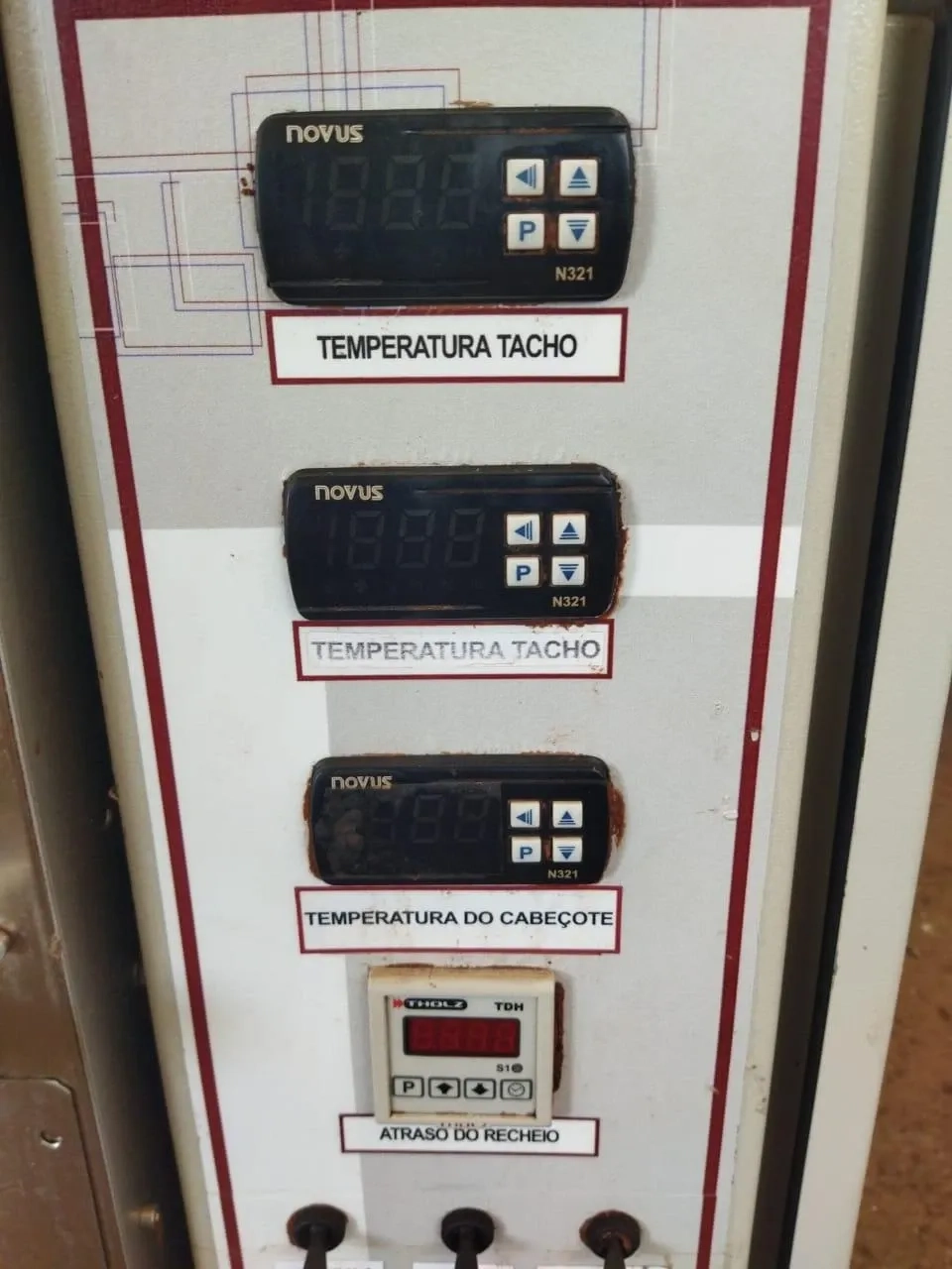 dosadora-one-shot-2-bicos-marca-pirog