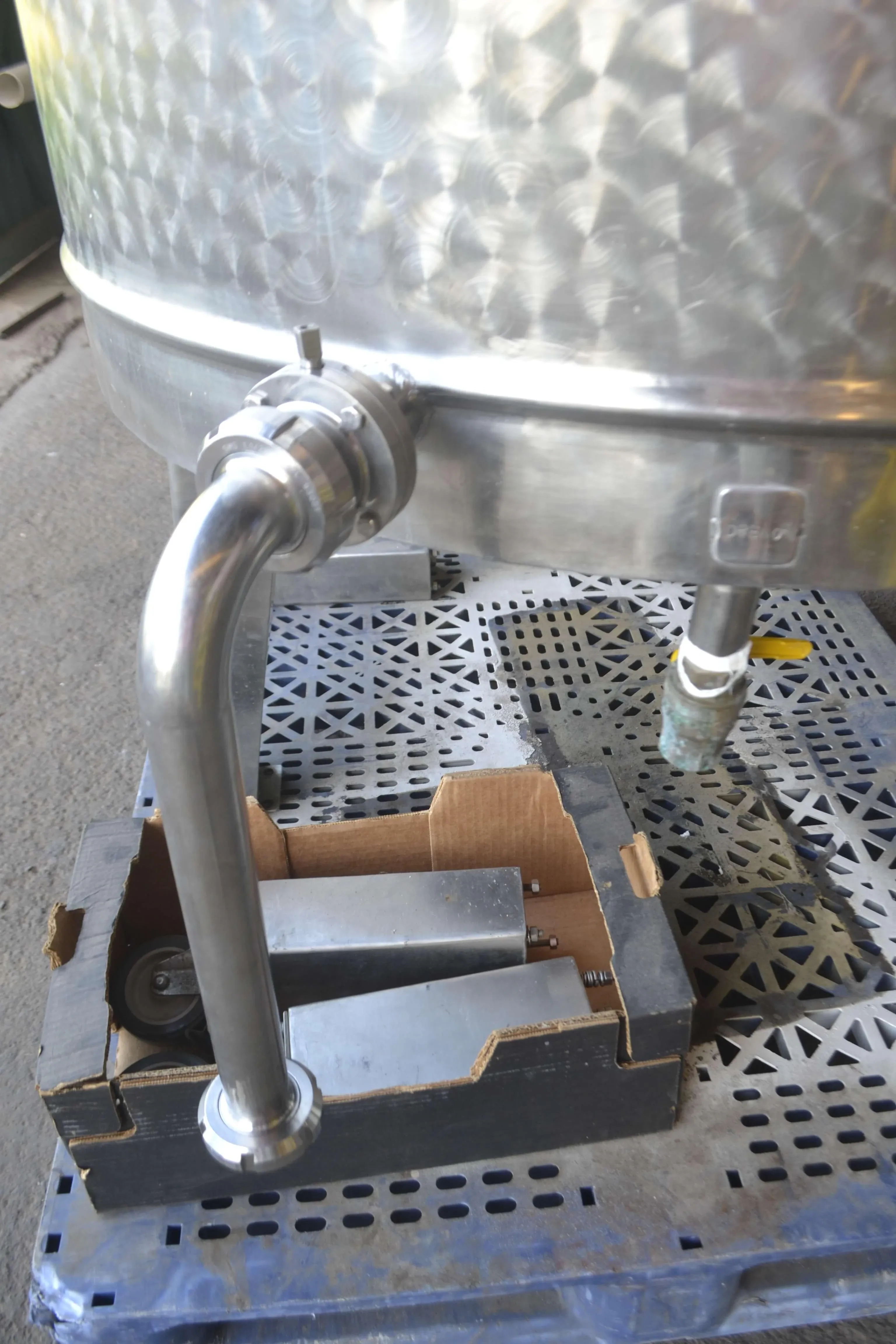 tanque-pasteurizador-para-iogurtes-em-aco-inox-mirainox-500-litros