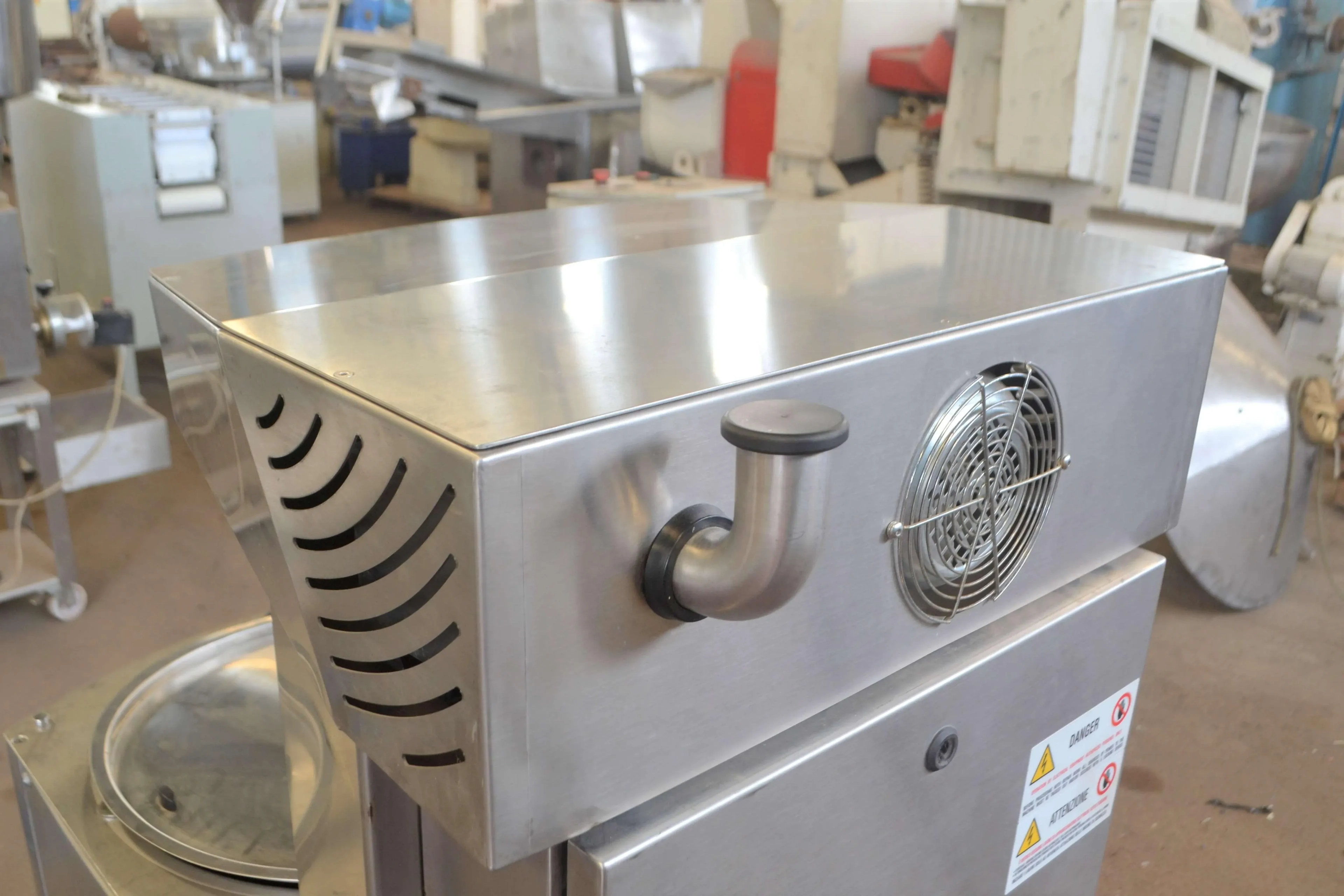 temperadeira-chocolates-selmi-chocolate-machinery