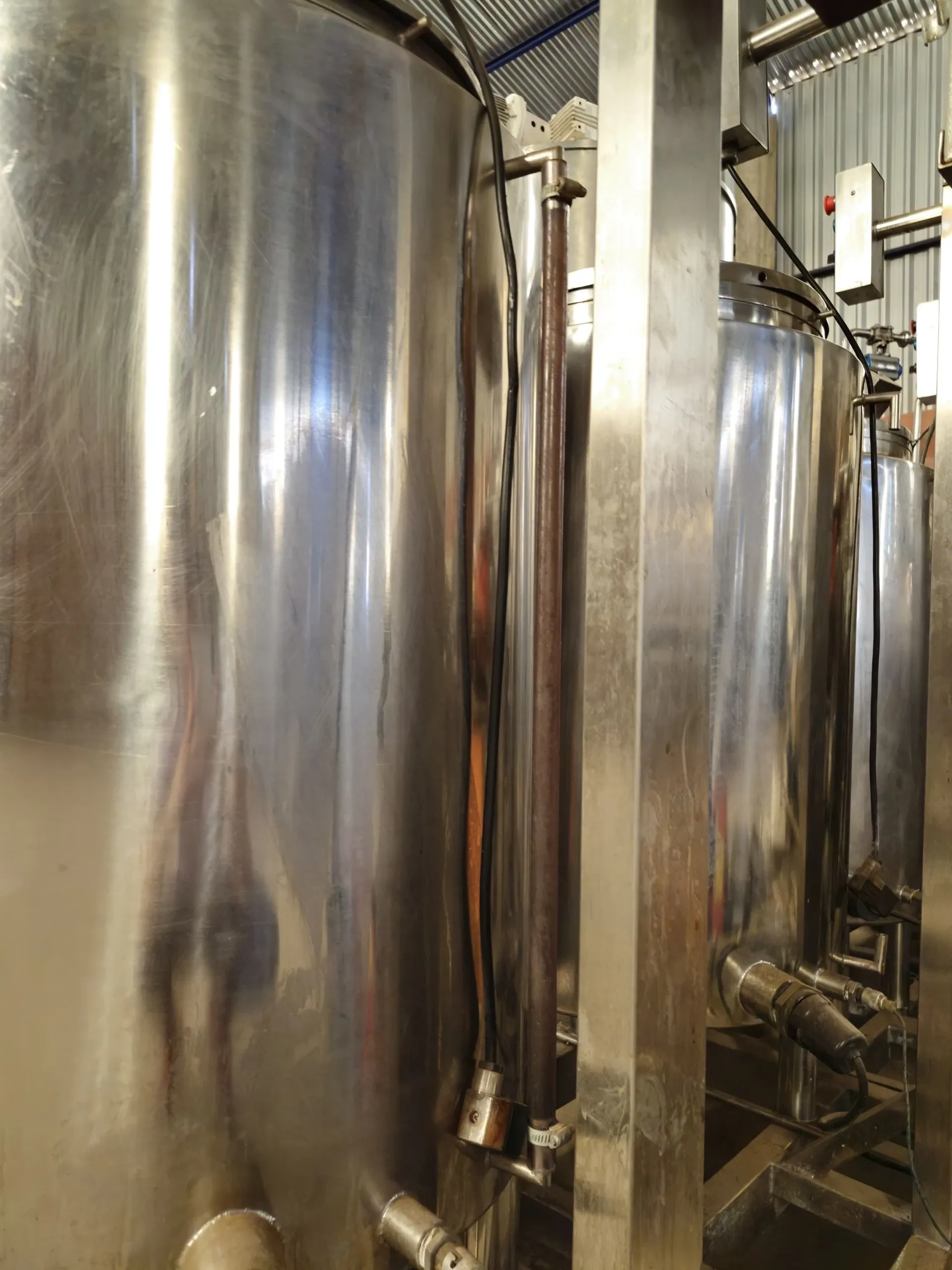 Tanque-derretedor-encamisado-inox-capacid-90-litros