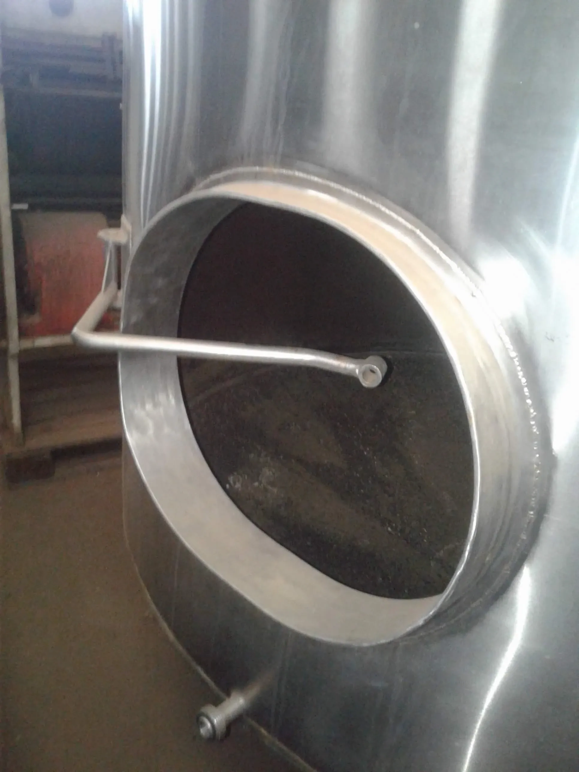 tanque-reservatorio-em-inox-7-mil-litros