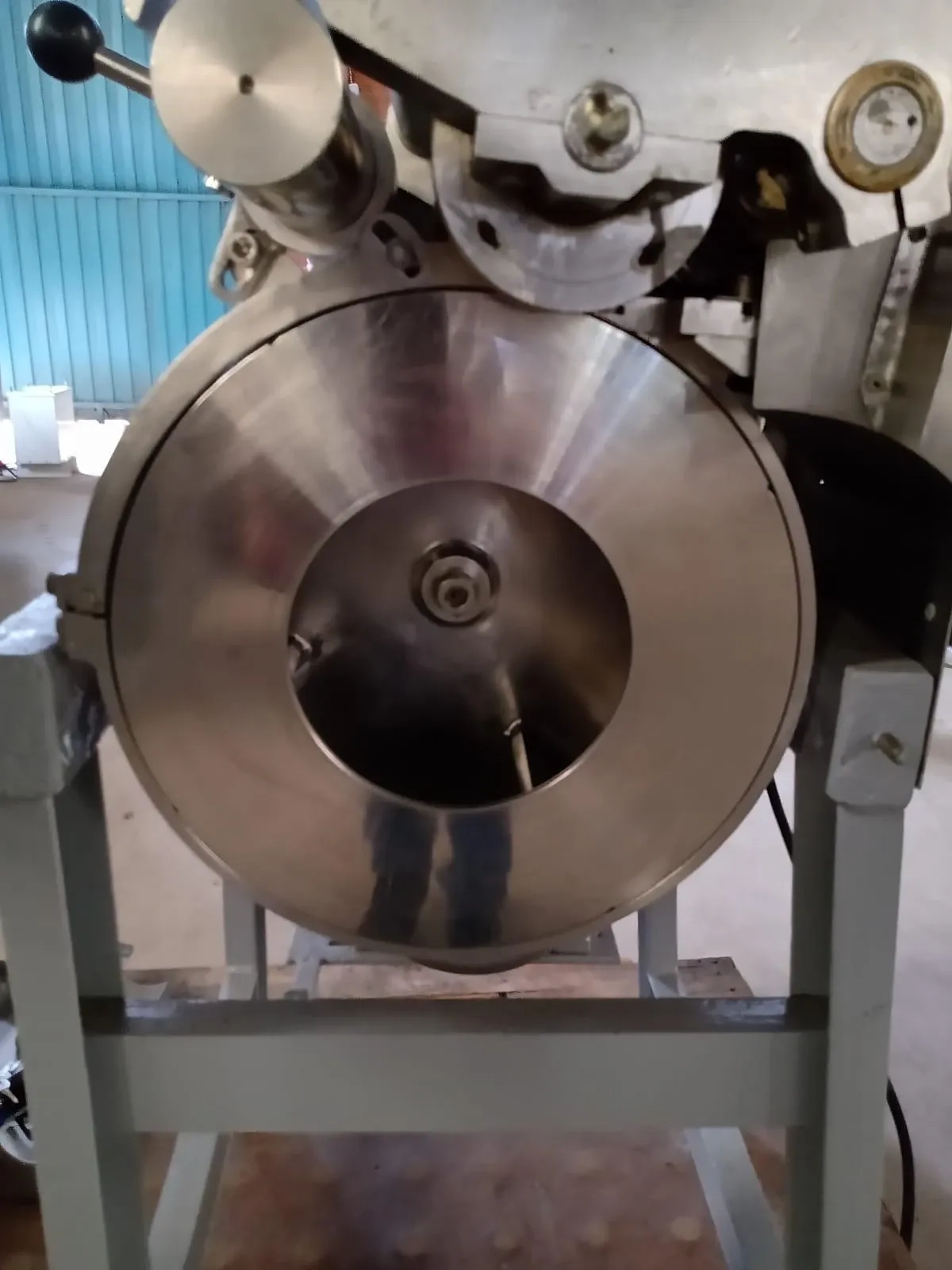 cubetadeira-industrial-de-frutas-marca-bertuzzi