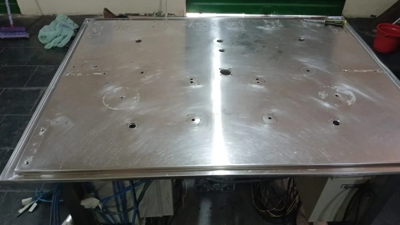 envasadora-linear-com-6-pistoes-marca-nelpas