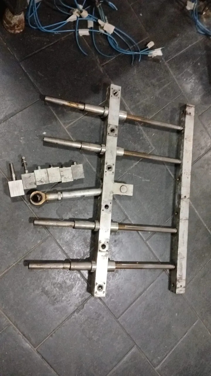 envasadora-linear-com-6-pistoes-marca-nelpas