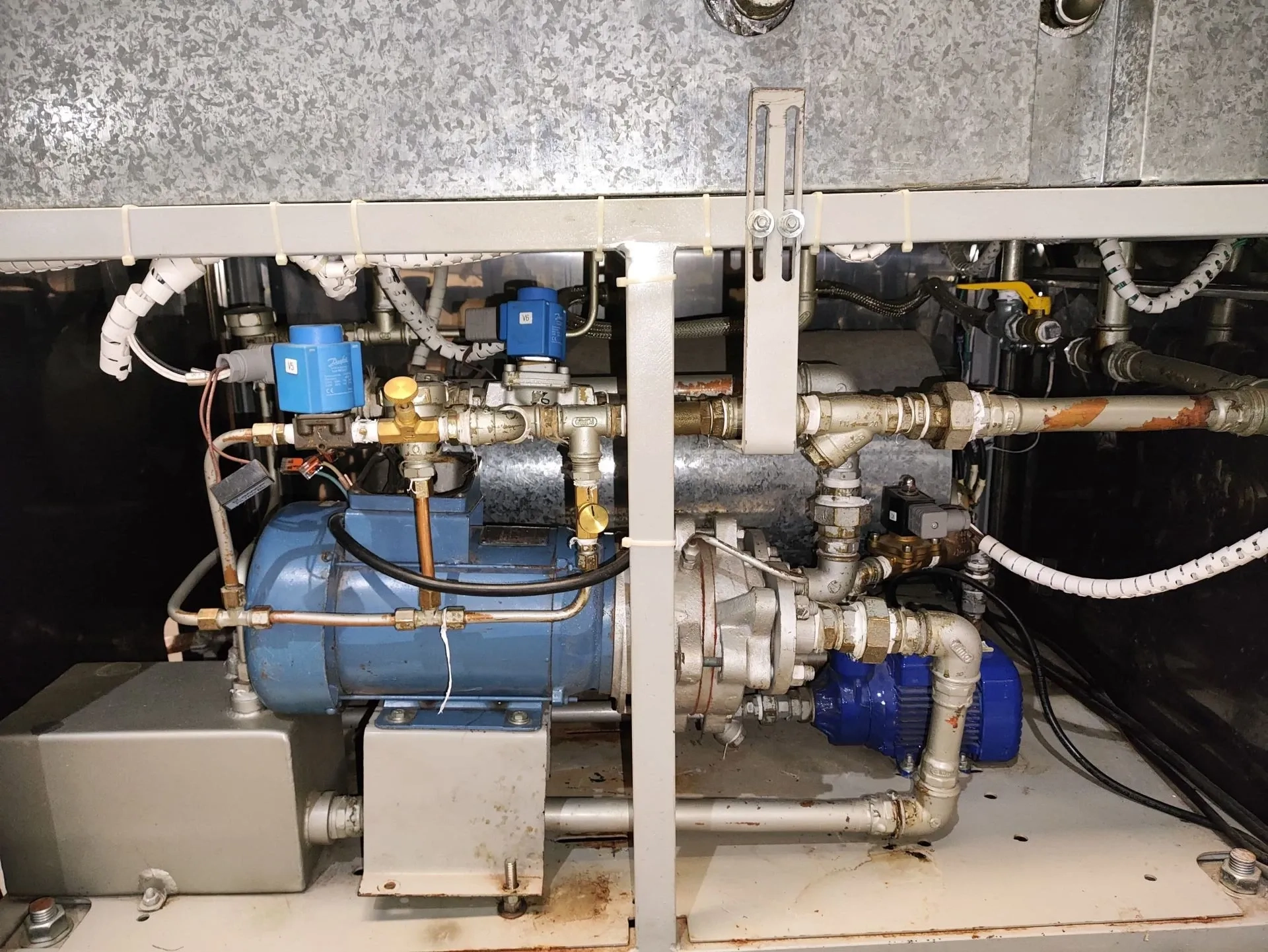 autoclave-em-aco-inox-a-vapor-capacidade-360-litrosa-phoenix-luferco