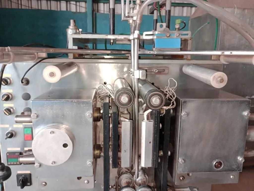 envasadora-sacheteira-inox-4-soldas