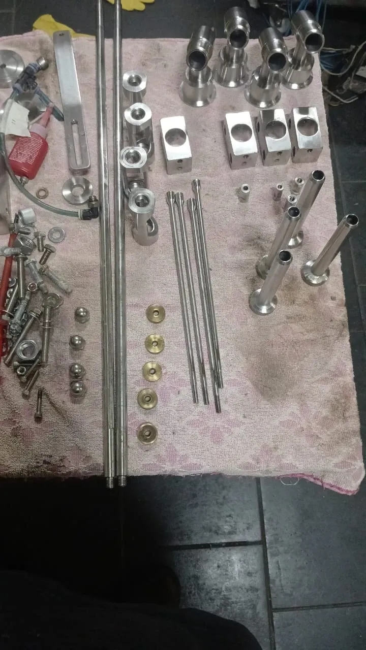 envasadora-linear-com-6-pistoes-marca-nelpas