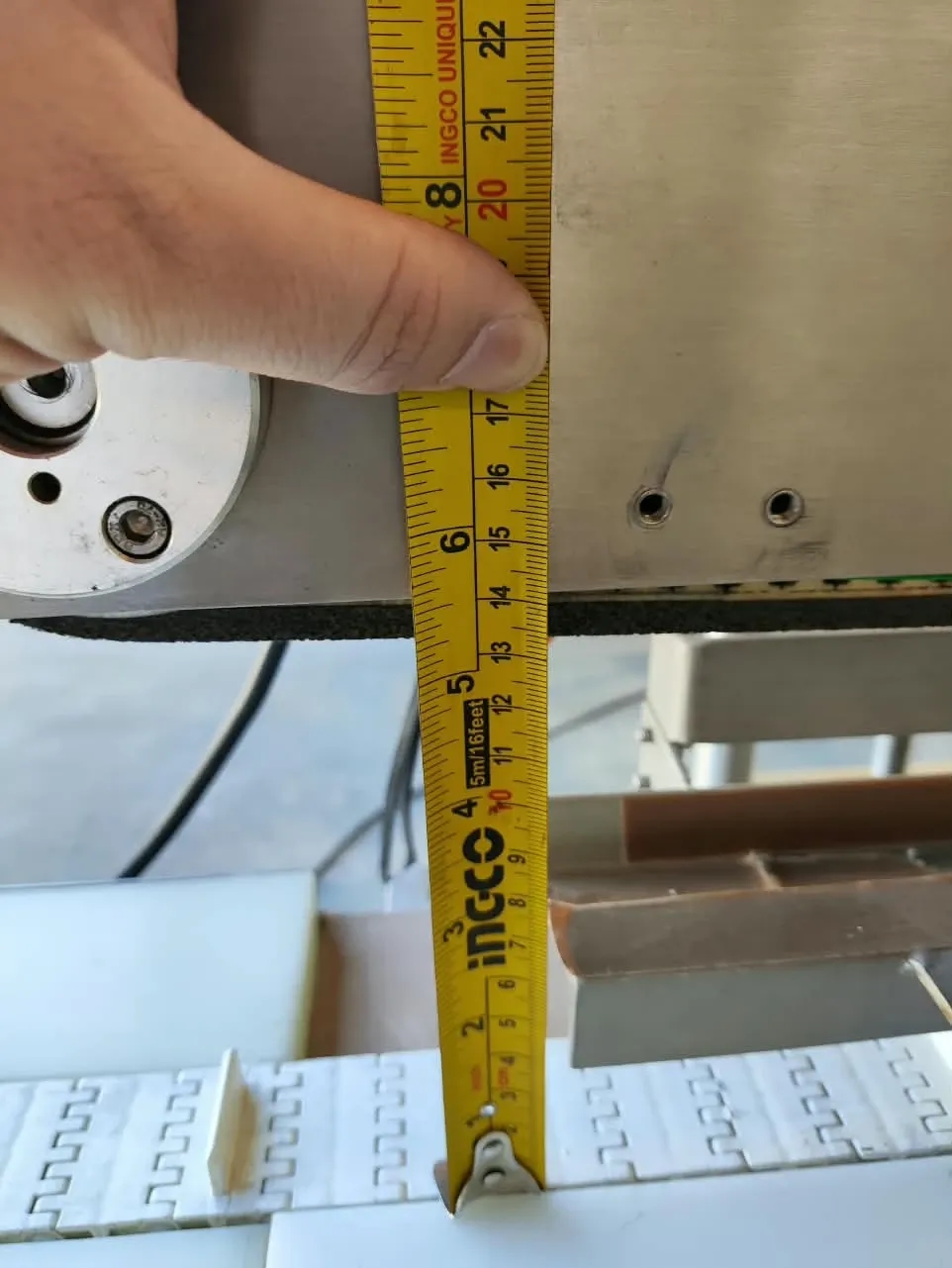 rotuladora-etiquetadora-aplicadora-selo-lacre-para-cartucho-com-3-abas-marca-tecmaes