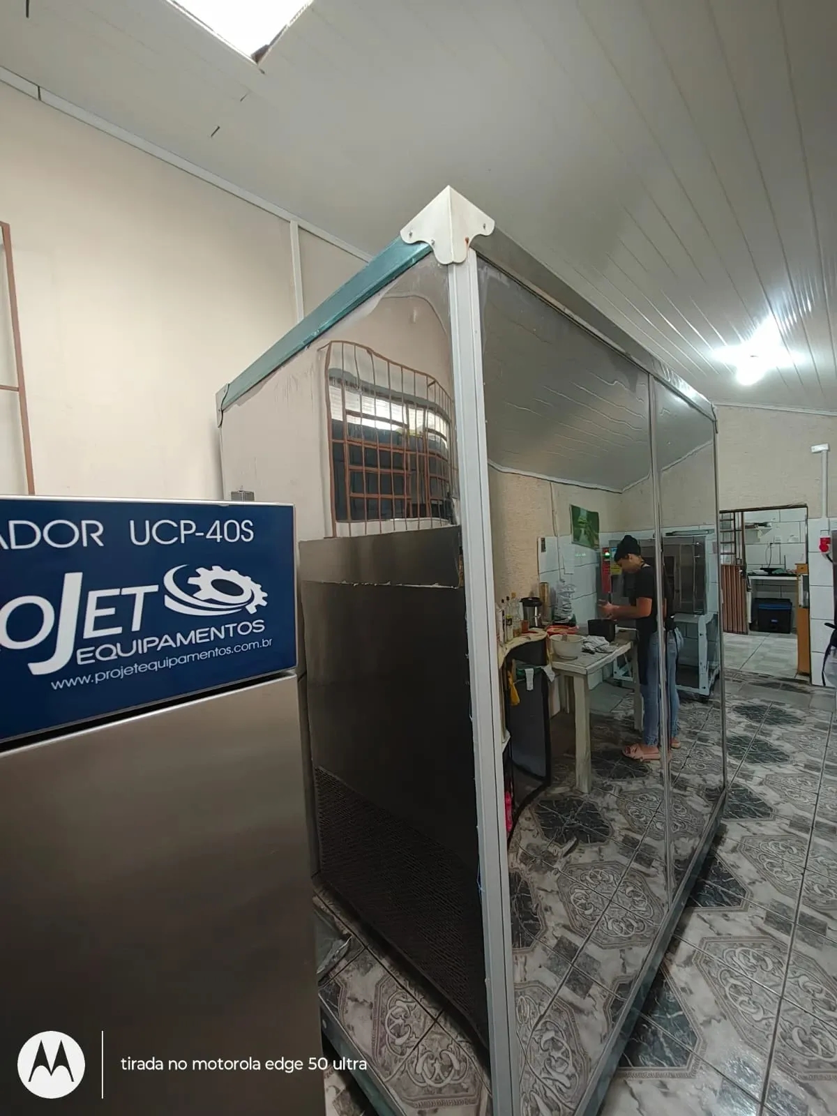 mini-camara-fria-para-congelados-refrimate-4000-litros-ou-1-500-kg
