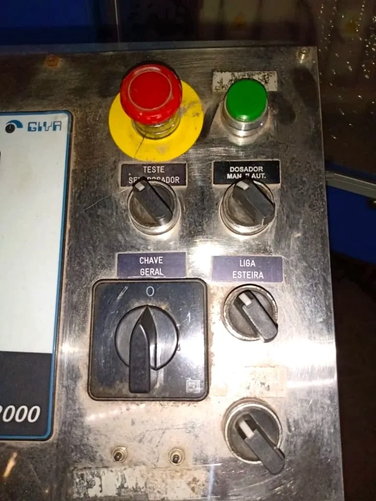 embaladora-envasadora-de-potes-para-produtos-em-po-marca-arv