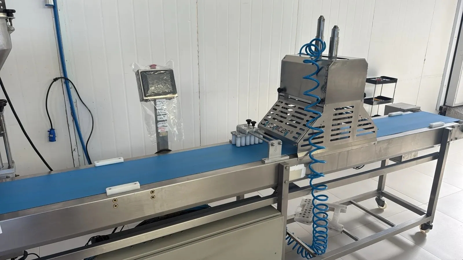 formadora-modeladora-recheadora-dosadora-de-esteira-para-massas-laminadas-salgados-pasteis-panitec-lynea-1