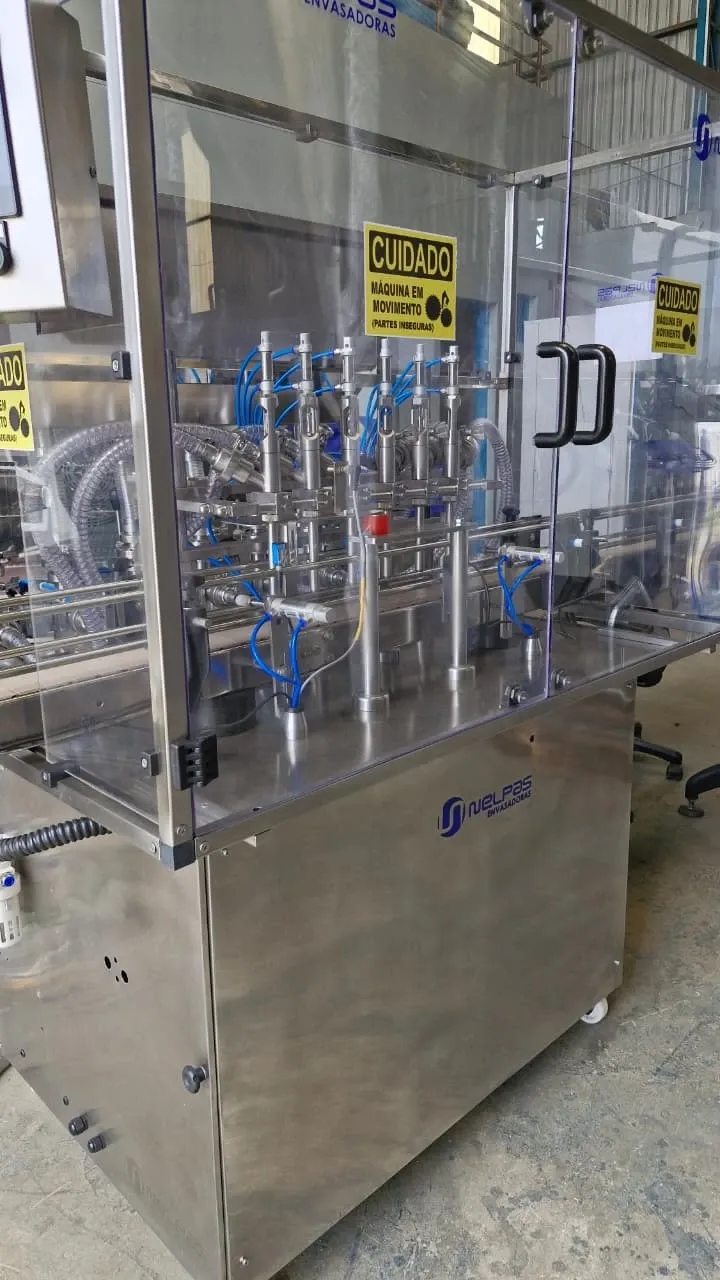 envasadora-linear-com-6-pistoes-marca-nelpas