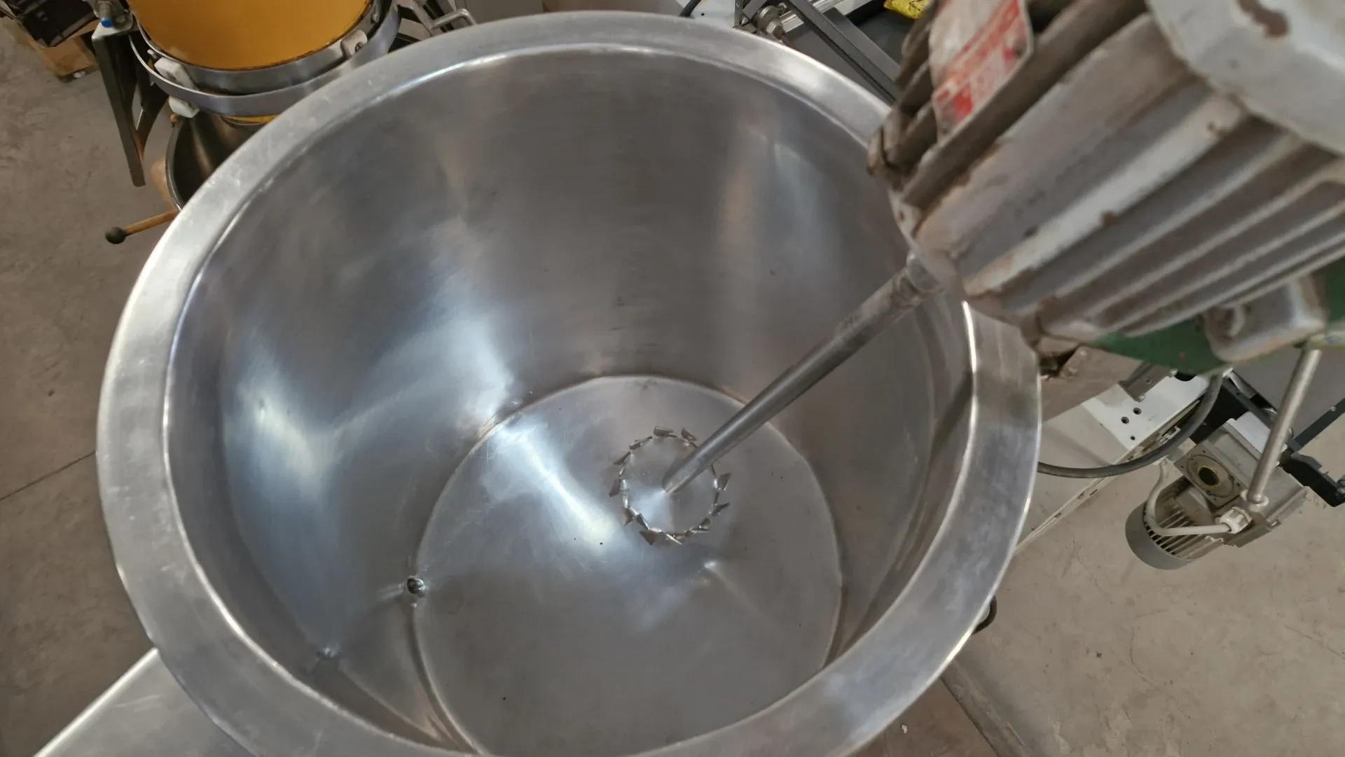 tanque-misturador-encamisado-em-aco-inox