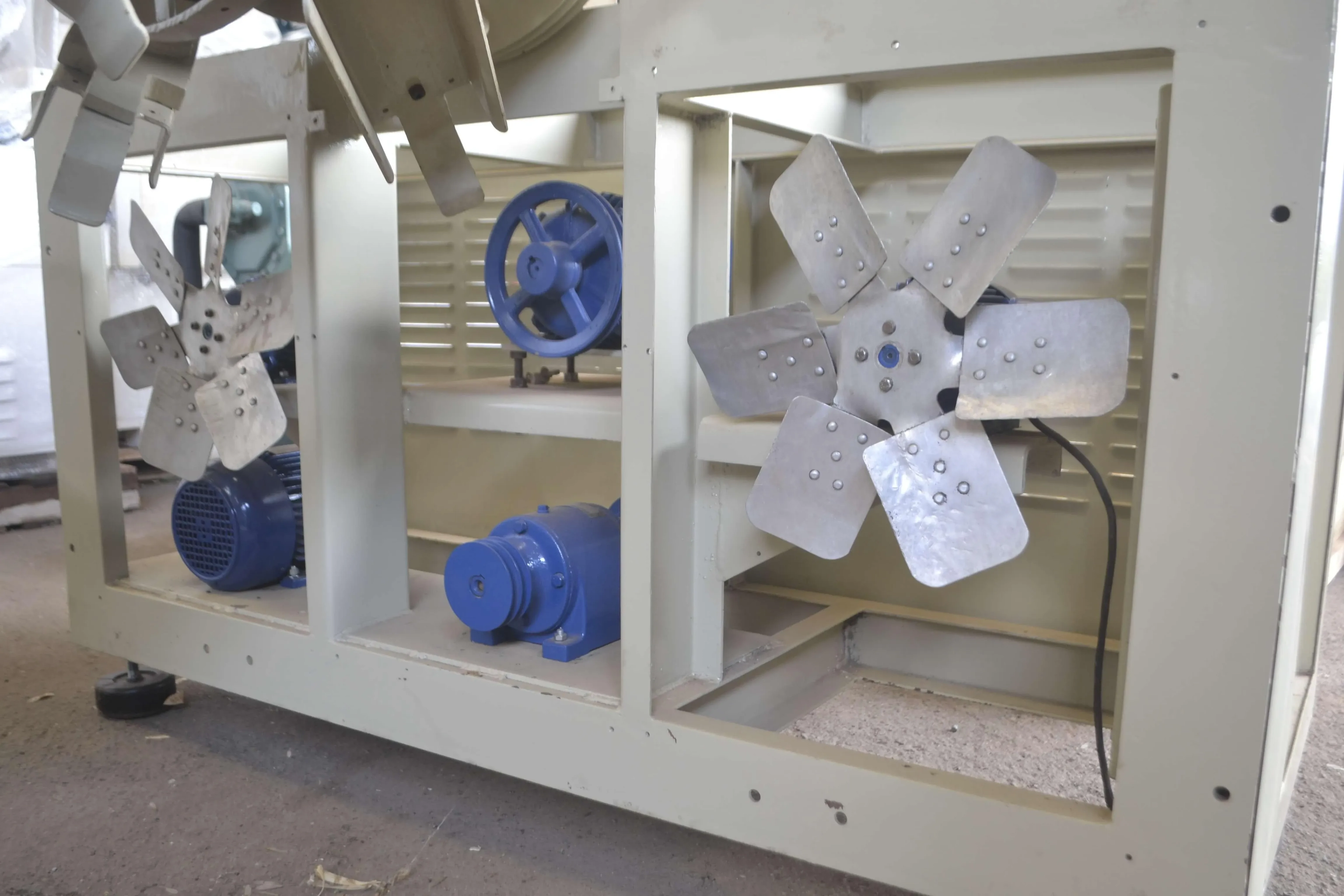 centrifuga-de-ovos-de-chocolates-20-livros