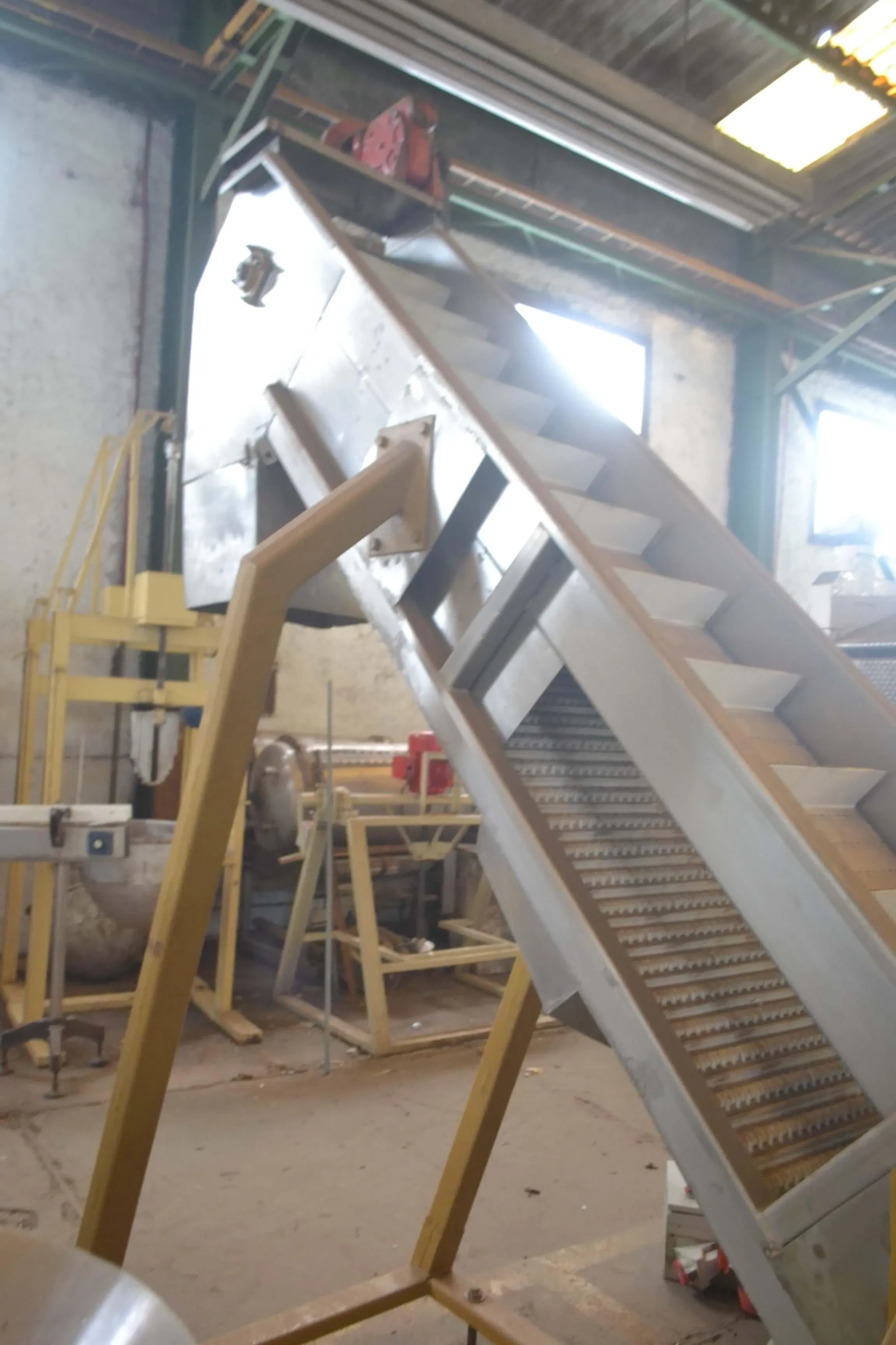 esteira-elevatoria-500-x-3000-mm