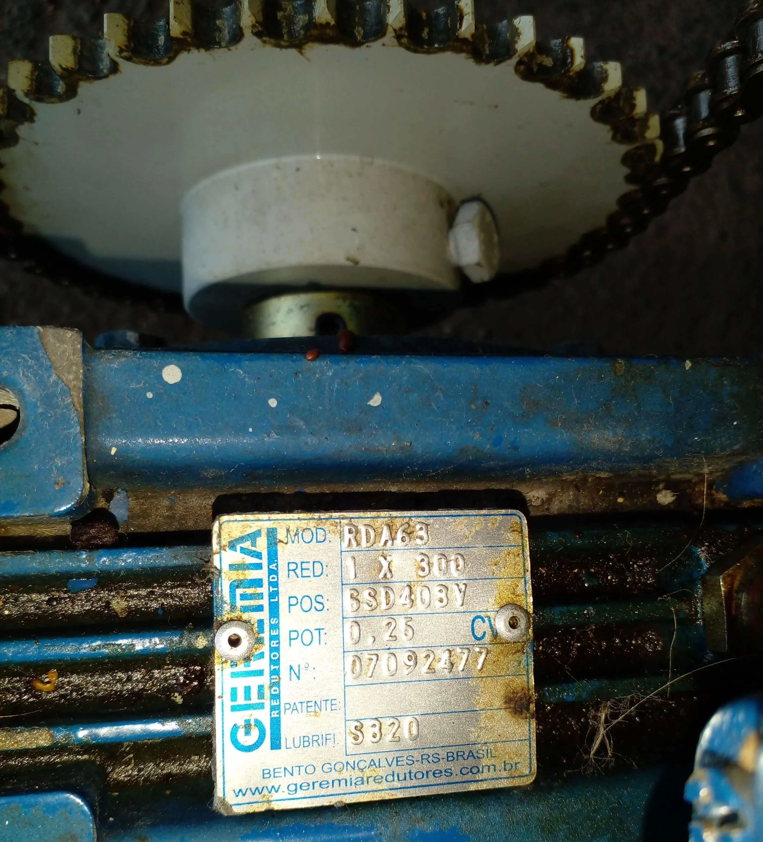 dosadora-de-gotas-de-chocolate-marca-limaq