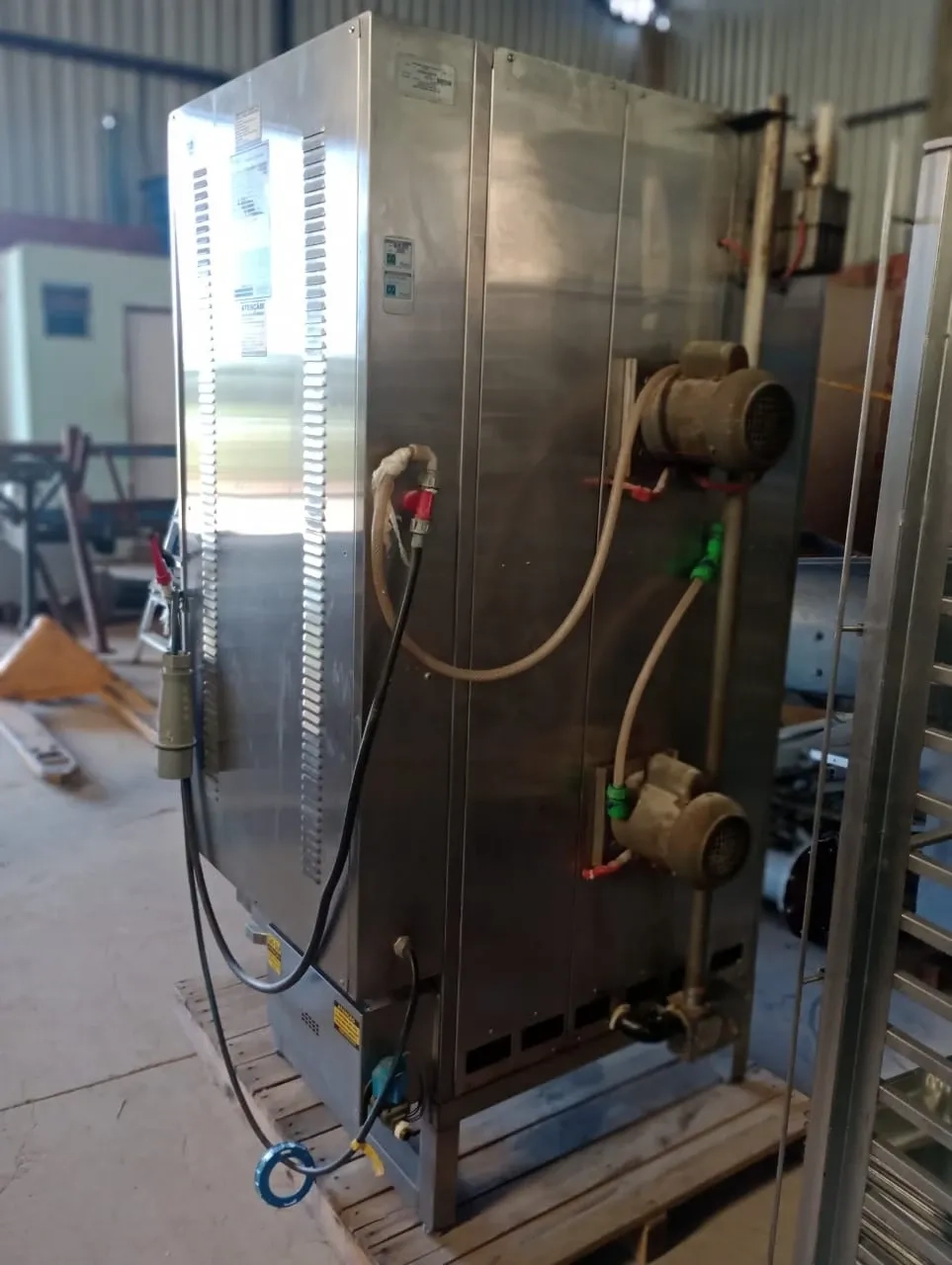 forno-combinado-em-inox-marca-pratica