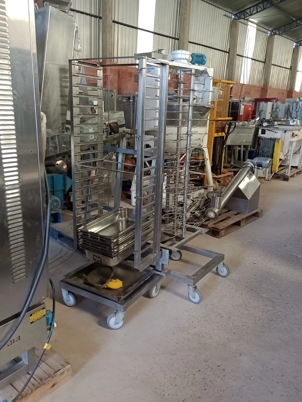 forno-combinado-em-inox-marca-pratica