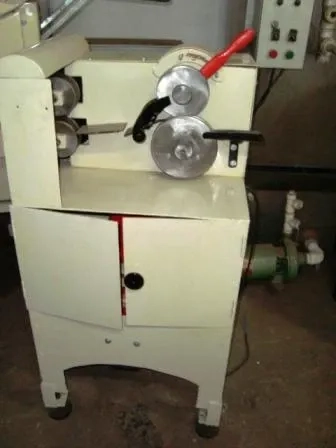 linha-de-producao-de-bala-de-coco