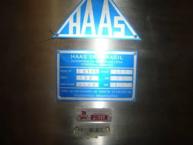 linha-de-waffer-marca-haas