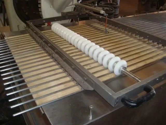 linha-de-waffer-marca-haas