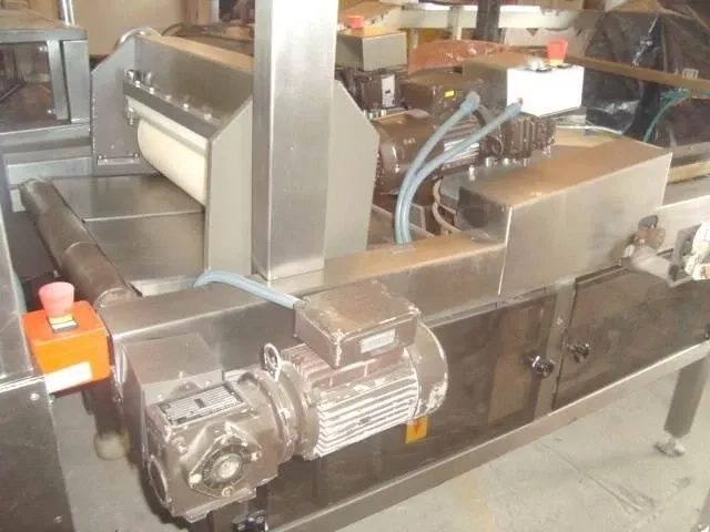 linha-de-waffer-marca-haas