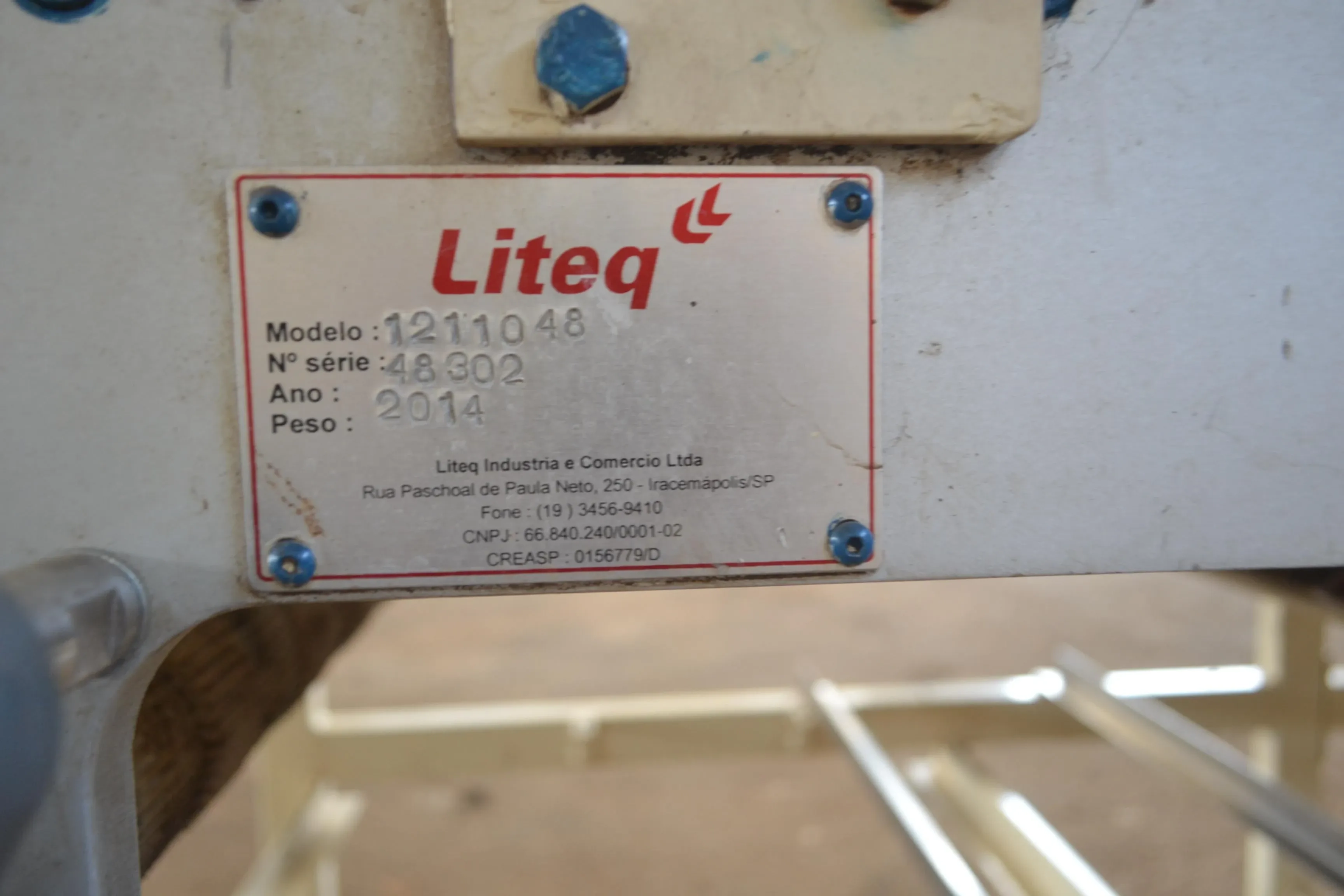 aplicador-de-coco-granulado-e-outros-por-aspersao-640-kg-hora-marca-liteq