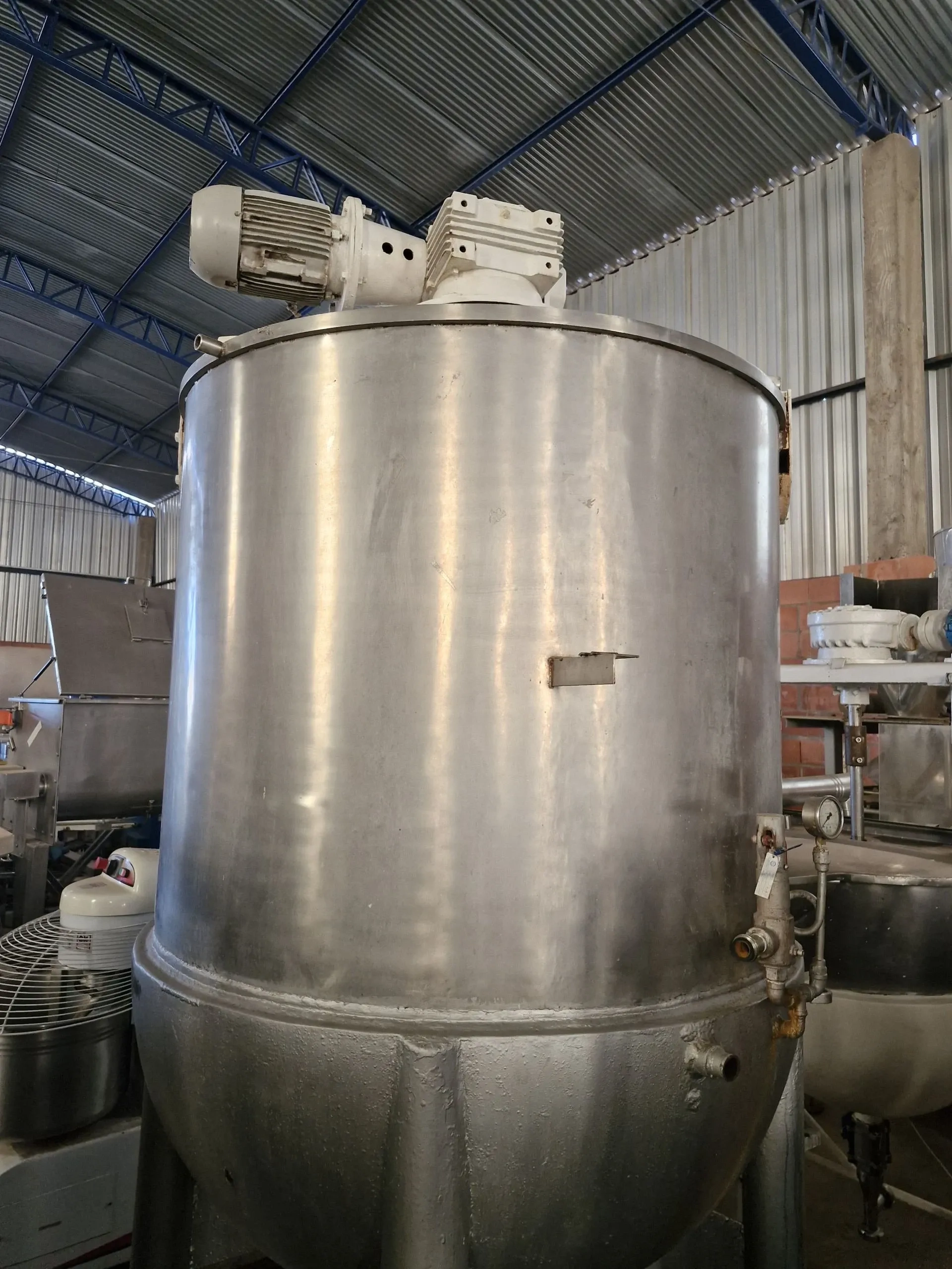 tacho-cozinhador-inox-encamisad-capacid-2000-litros