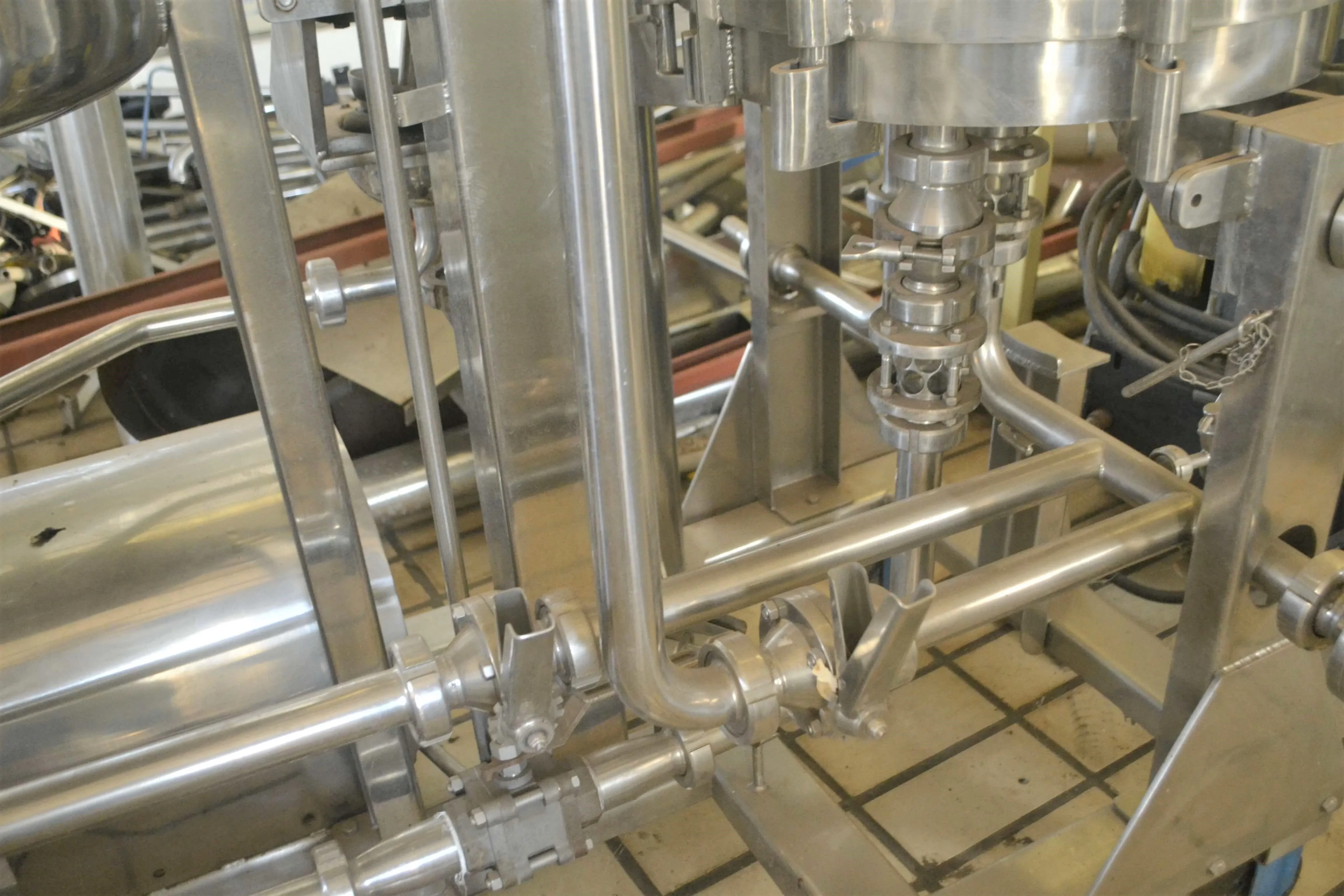 conjunto-de-pasteurizacao-equilat-capacidade-2-mil-litroshora