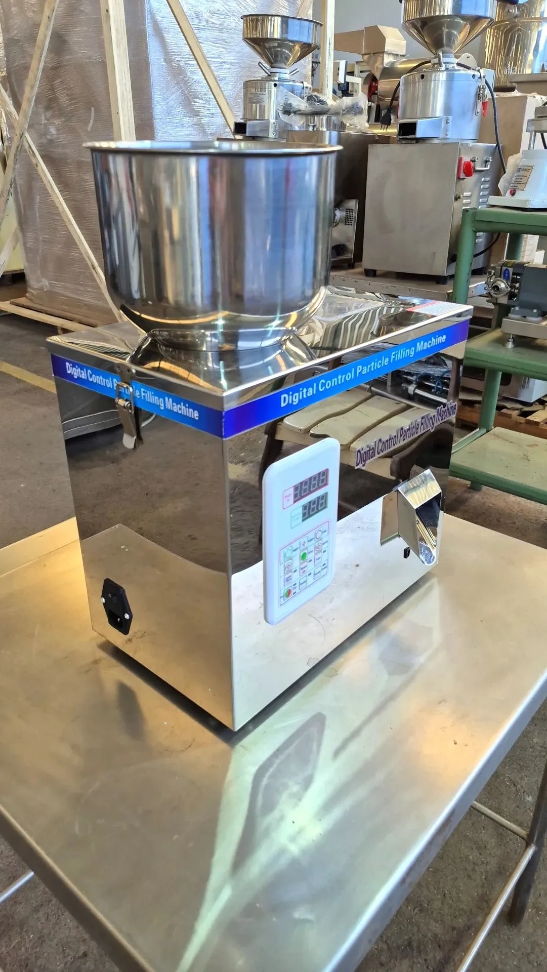 dosadora-semiautomatica-de-graos-e-pos-modelo-fz-100