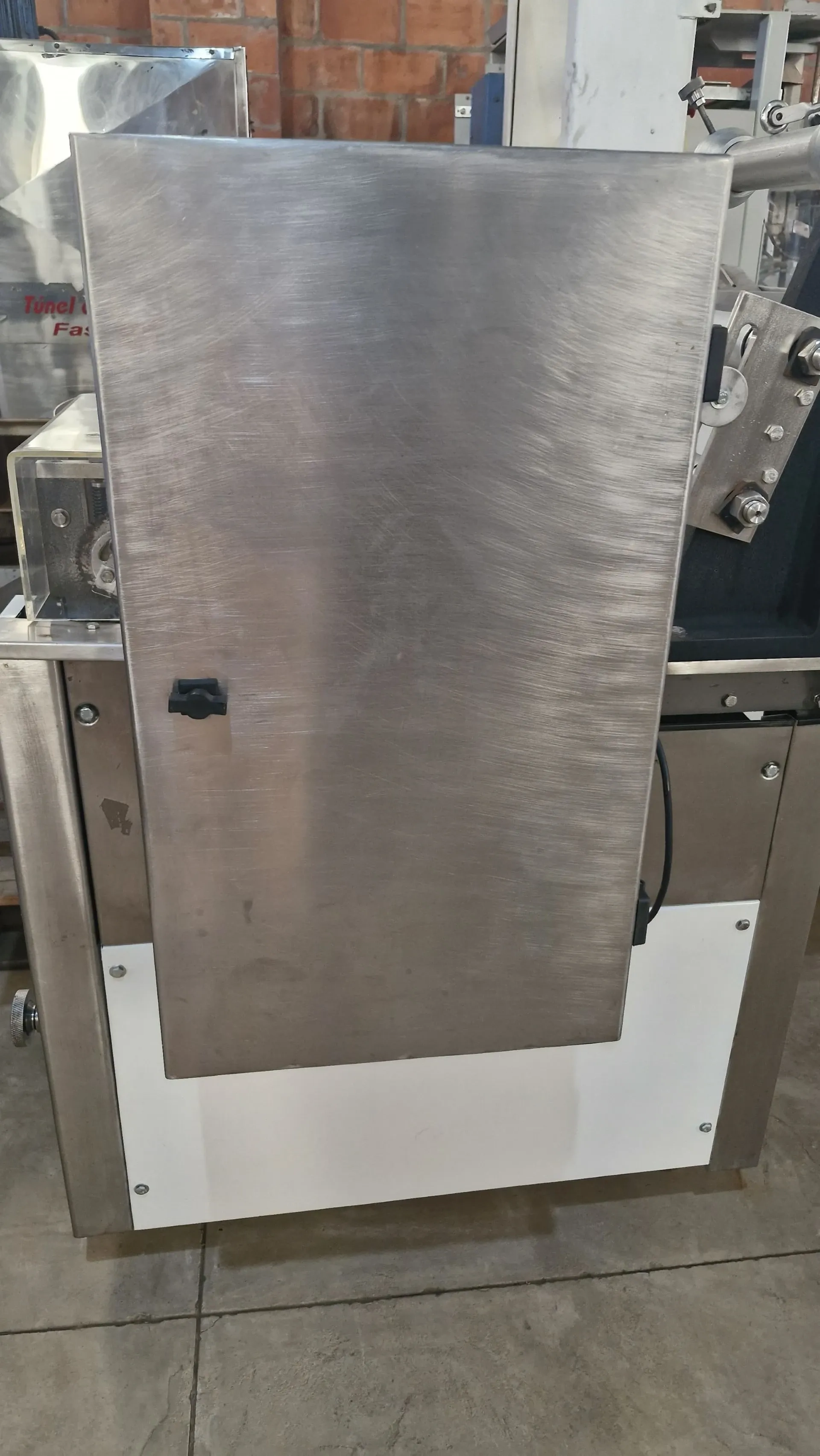 embalad-flow-pack-marca-r-camargo-modelo-mega-pack-II