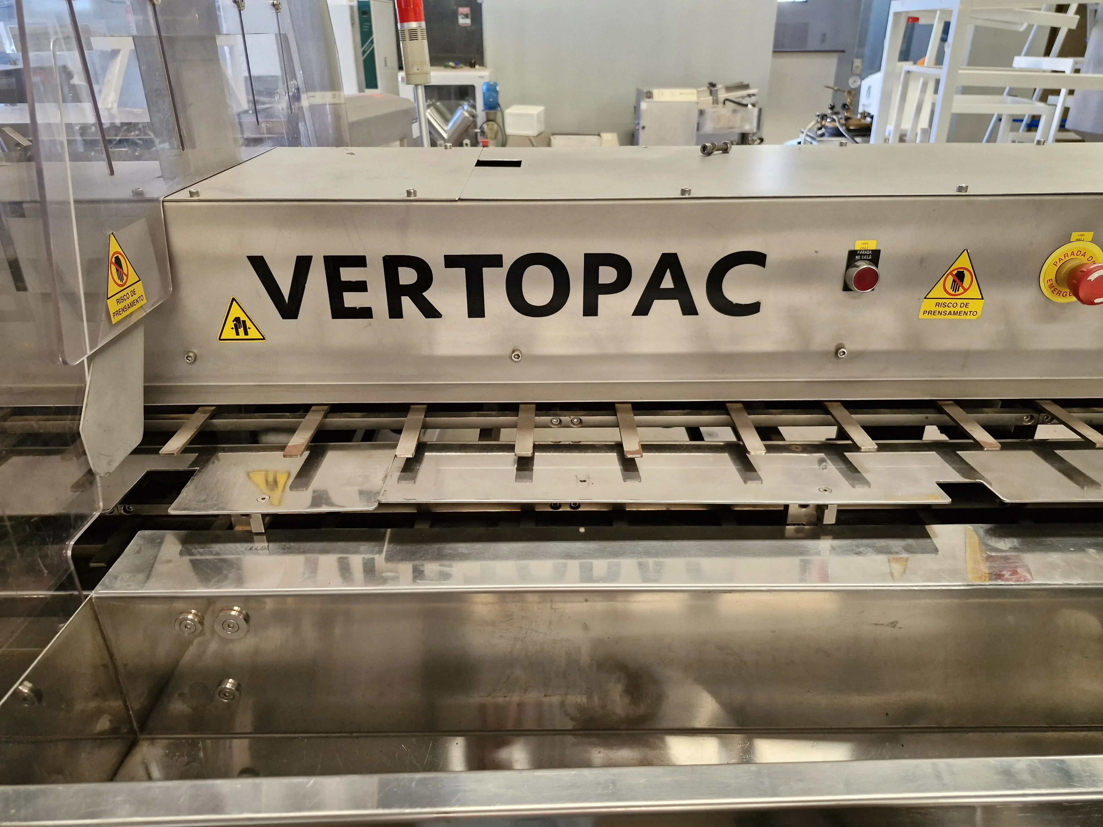 encartuchadeira-vertical-continua-marca-fabrima