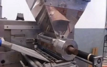 maquina-de-envasar-acucar-e-refresco-em-po-entre-outros