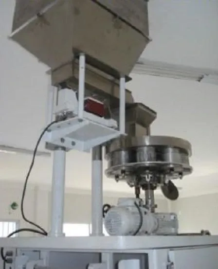 maquina-vertical-automatica-marca-masipack-modelo-mx-1000