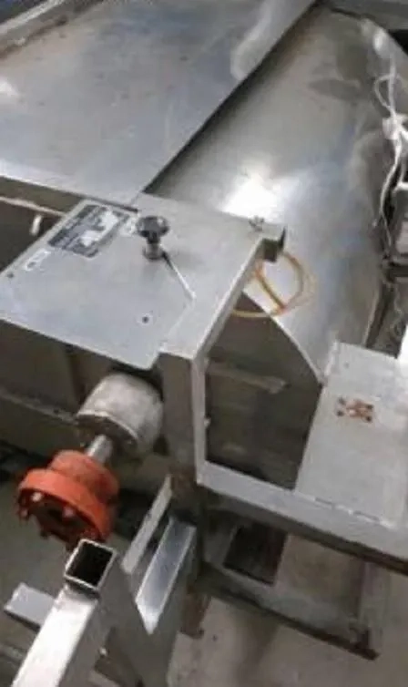 misturador-ribbon-blender-aco-inox-encamisado-400-litros