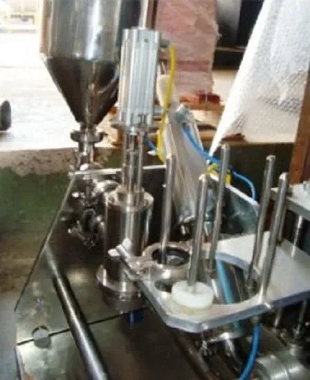 envasadora-para-doce-de-leite-com-tacho-cozinhador