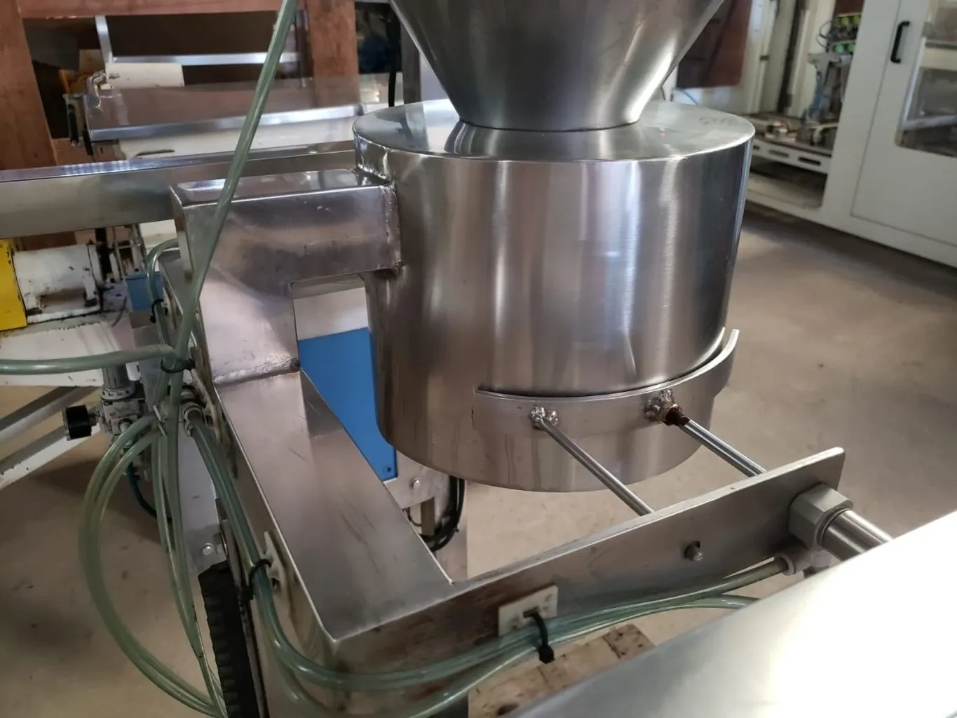 ensacadeira-dosadora-automatica-em-aco-inox-marca-sasa