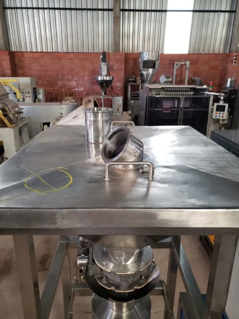 ensacadeira-dosadora-automatica-em-aco-inox-marca-sasa