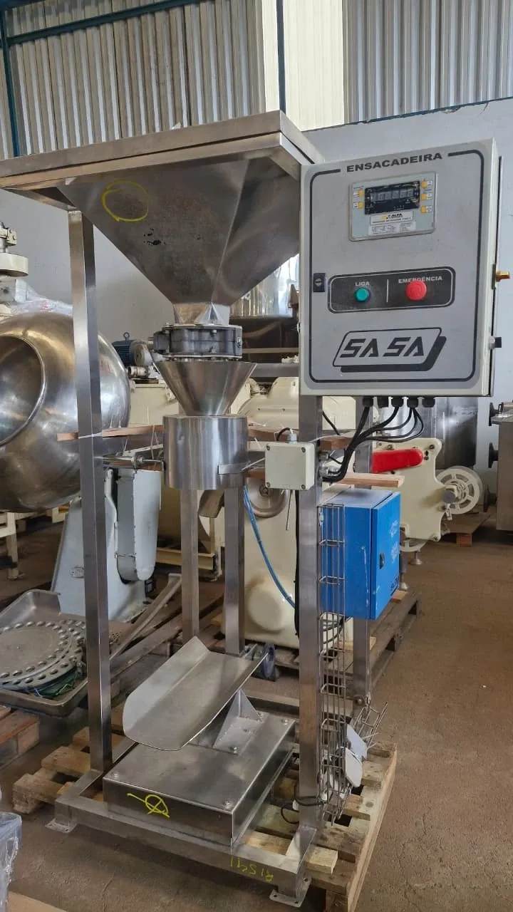 ensacadeira-dosadora-automatica-em-aco-inox-marca-sasa