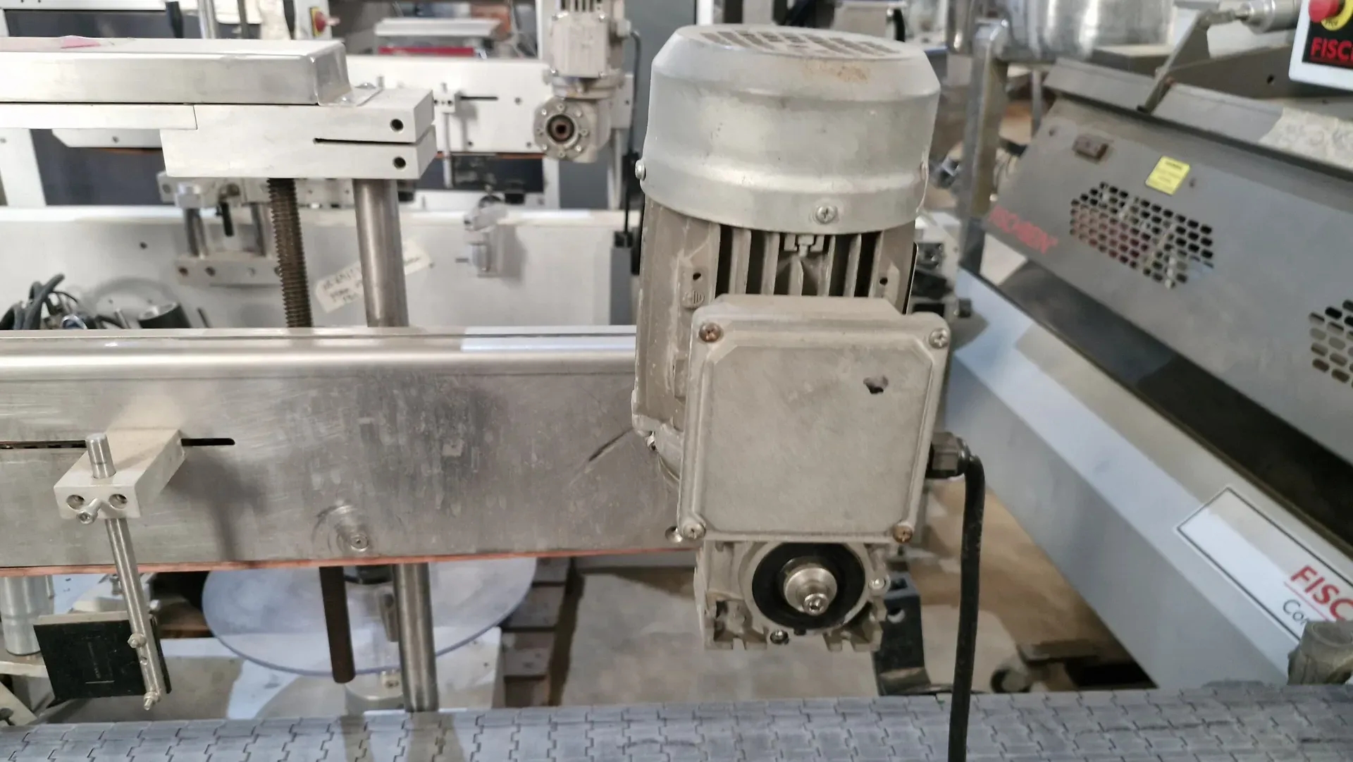 rotuladora-automatica-cabecote-duplo-para-rotulos-auto-adesivos-marca-prolabel