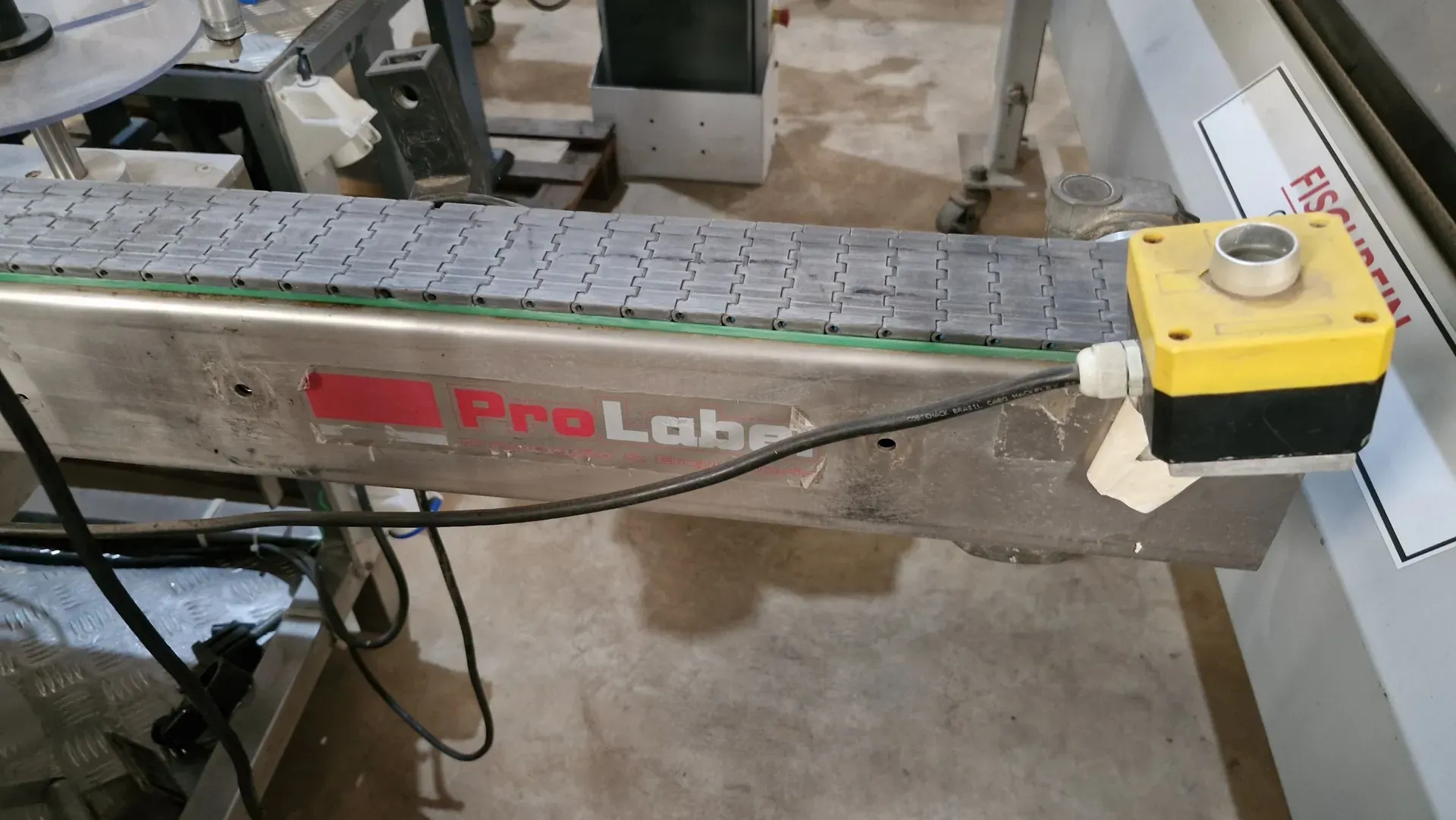rotuladora-automatica-cabecote-duplo-para-rotulos-auto-adesivos-marca-prolabel