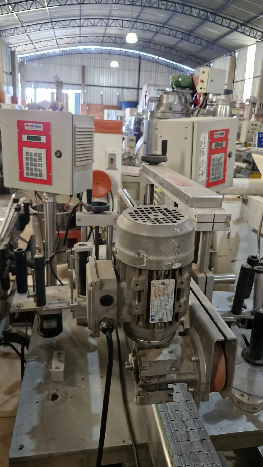 rotuladora-automatica-cabecote-duplo-para-rotulos-auto-adesivos-marca-prolabel
