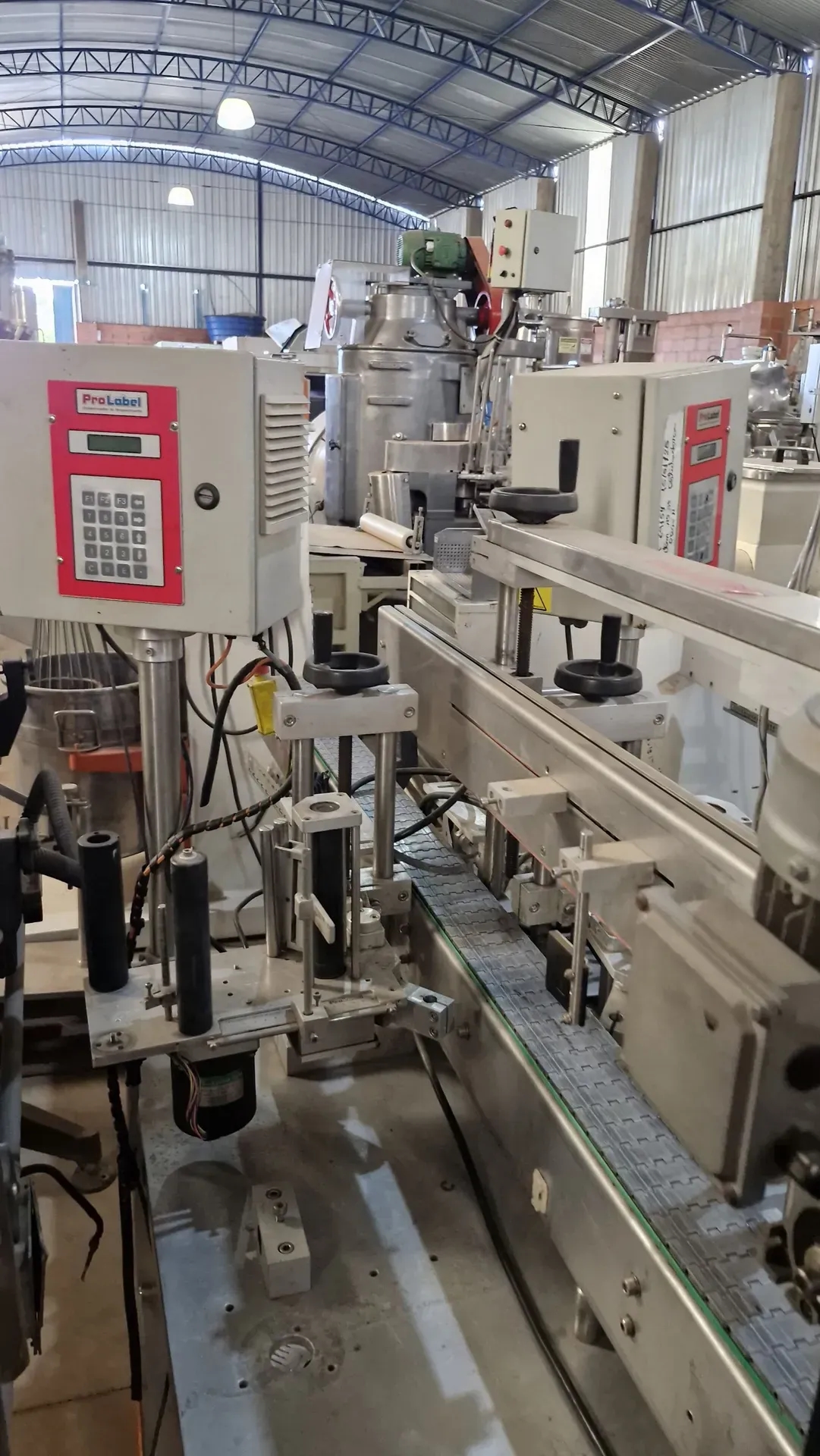 rotuladora-automatica-cabecote-duplo-para-rotulos-auto-adesivos-marca-prolabel