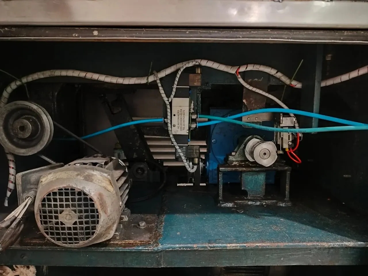 enroladora-moldadora-de-kibe-e-almondegas-marca-junior-frigometal