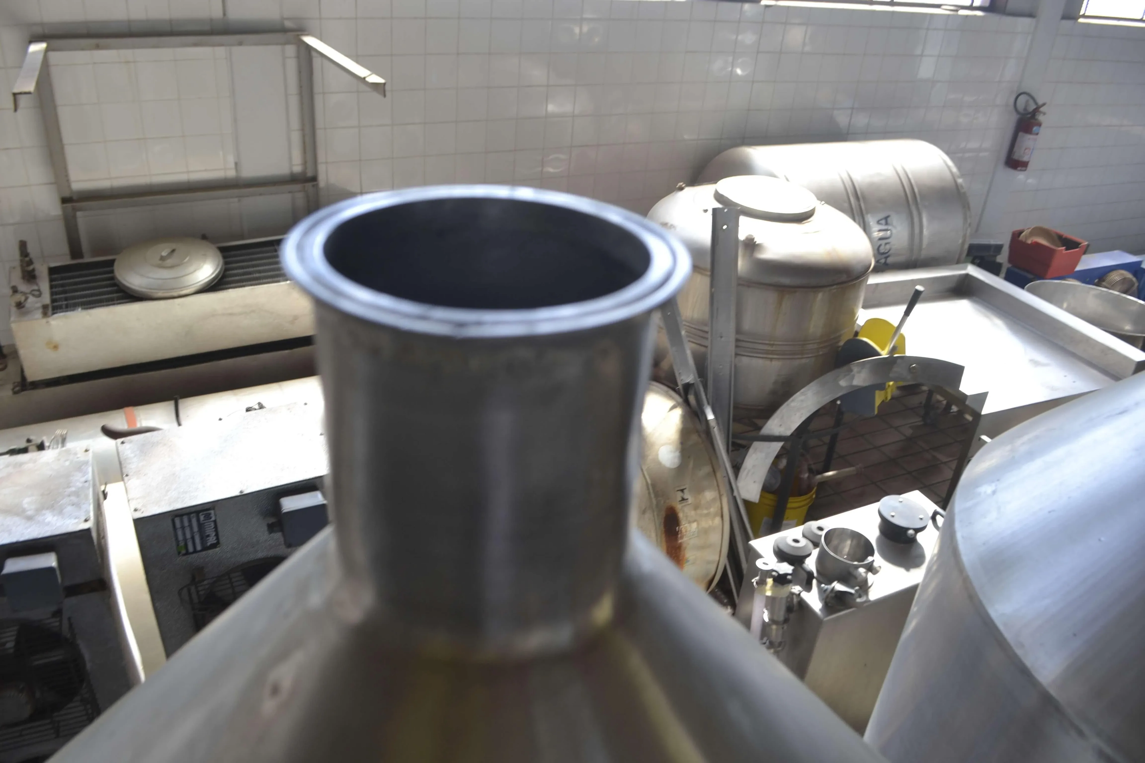 tanque-de-armazenamento-em-aco-inox-capacidade-3-mil-litros