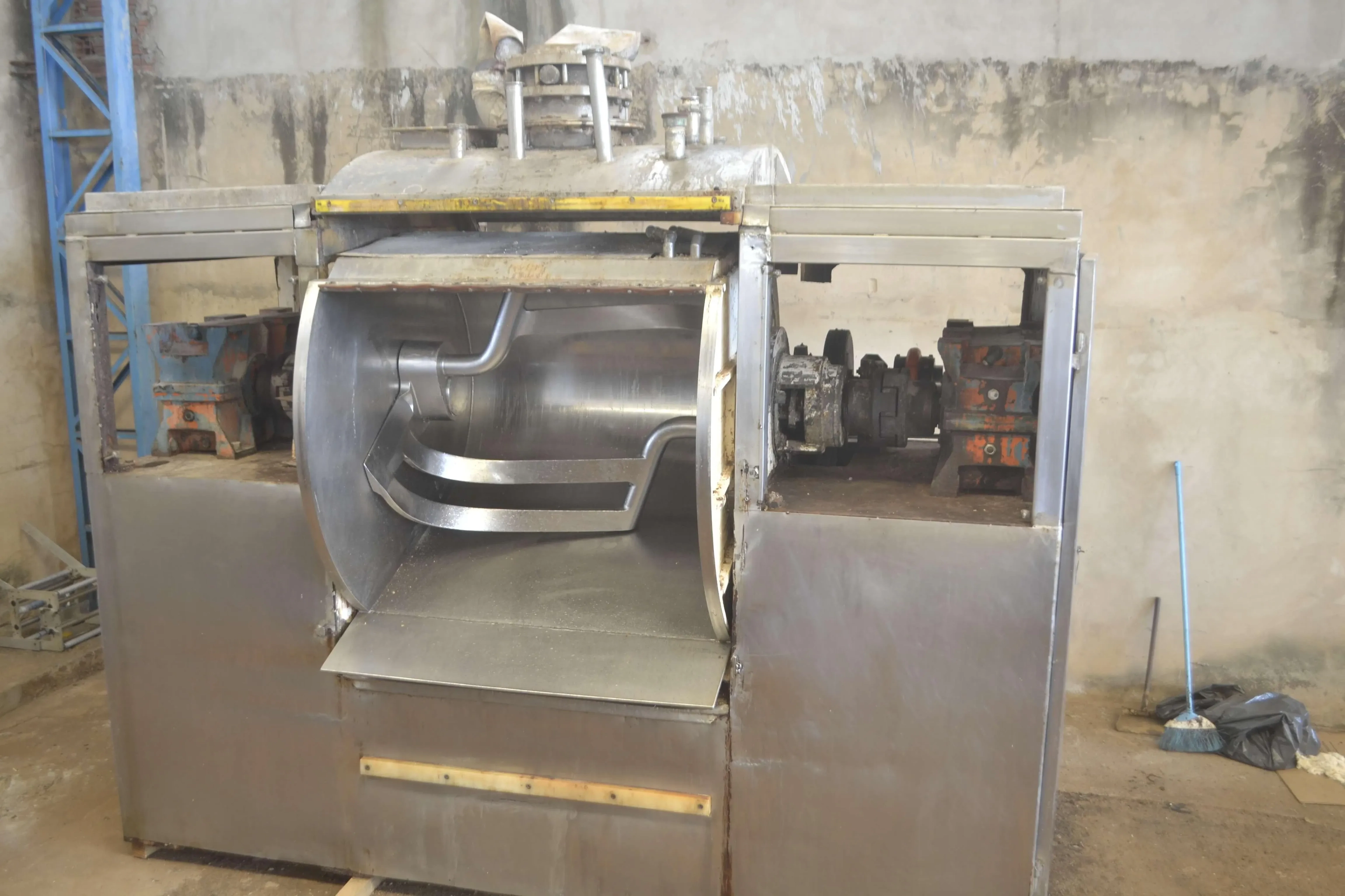 misturador-sigma-cap-1350-l-inox
