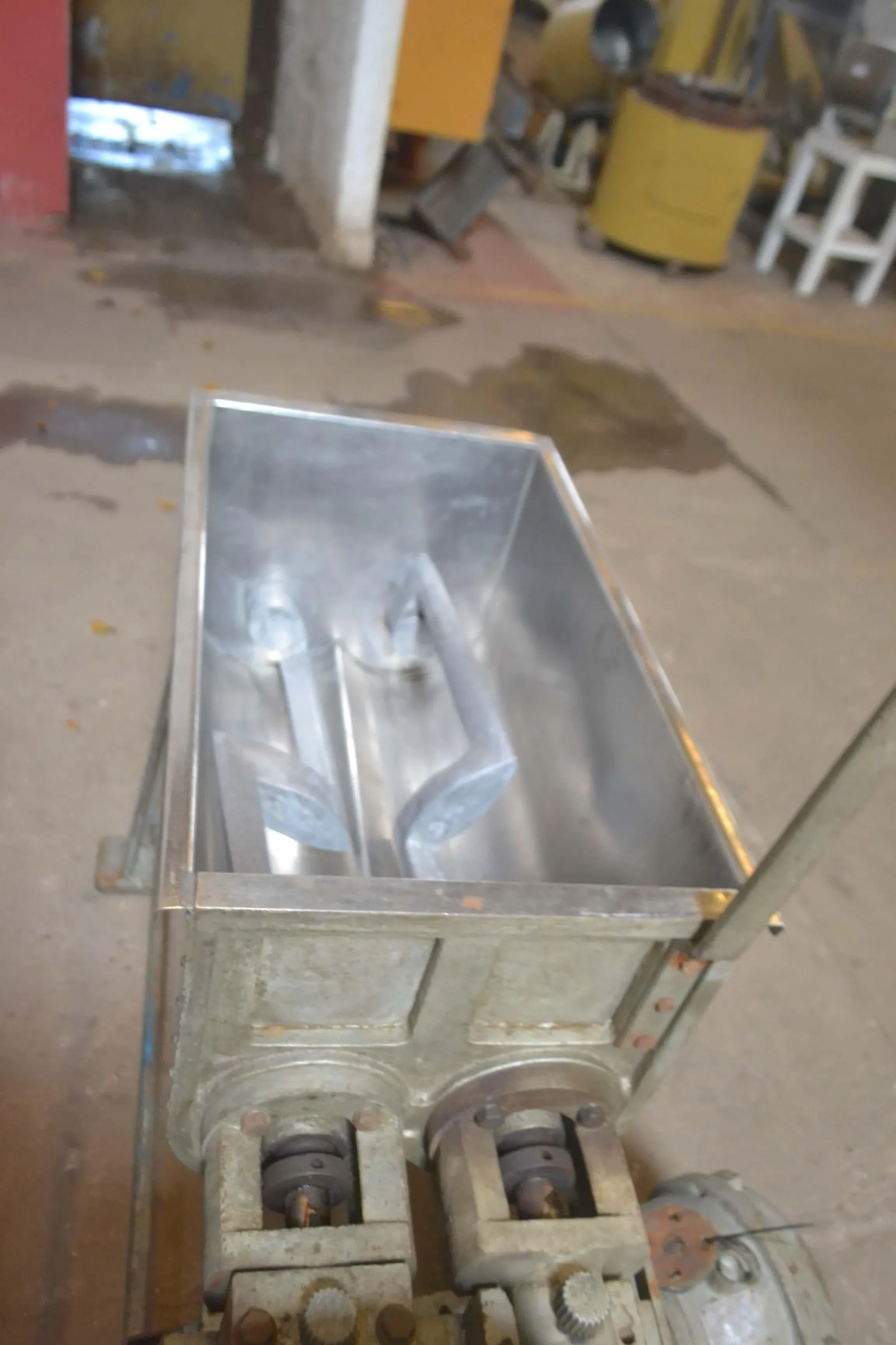 misturador-sigma-em-aco-inox-capacidade-100-litros