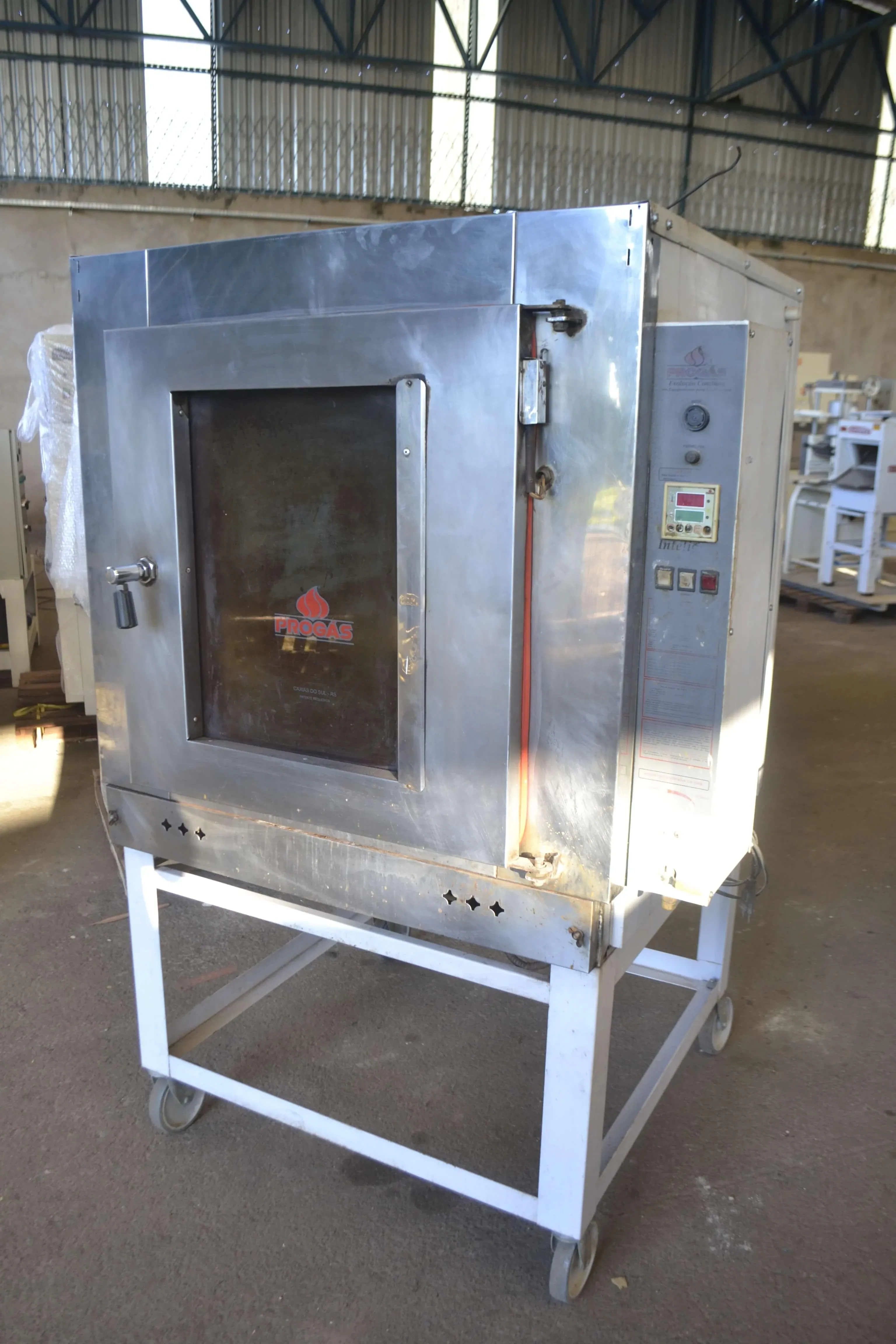 forno-turbo-a-gas-8-esteiras-marca-progas