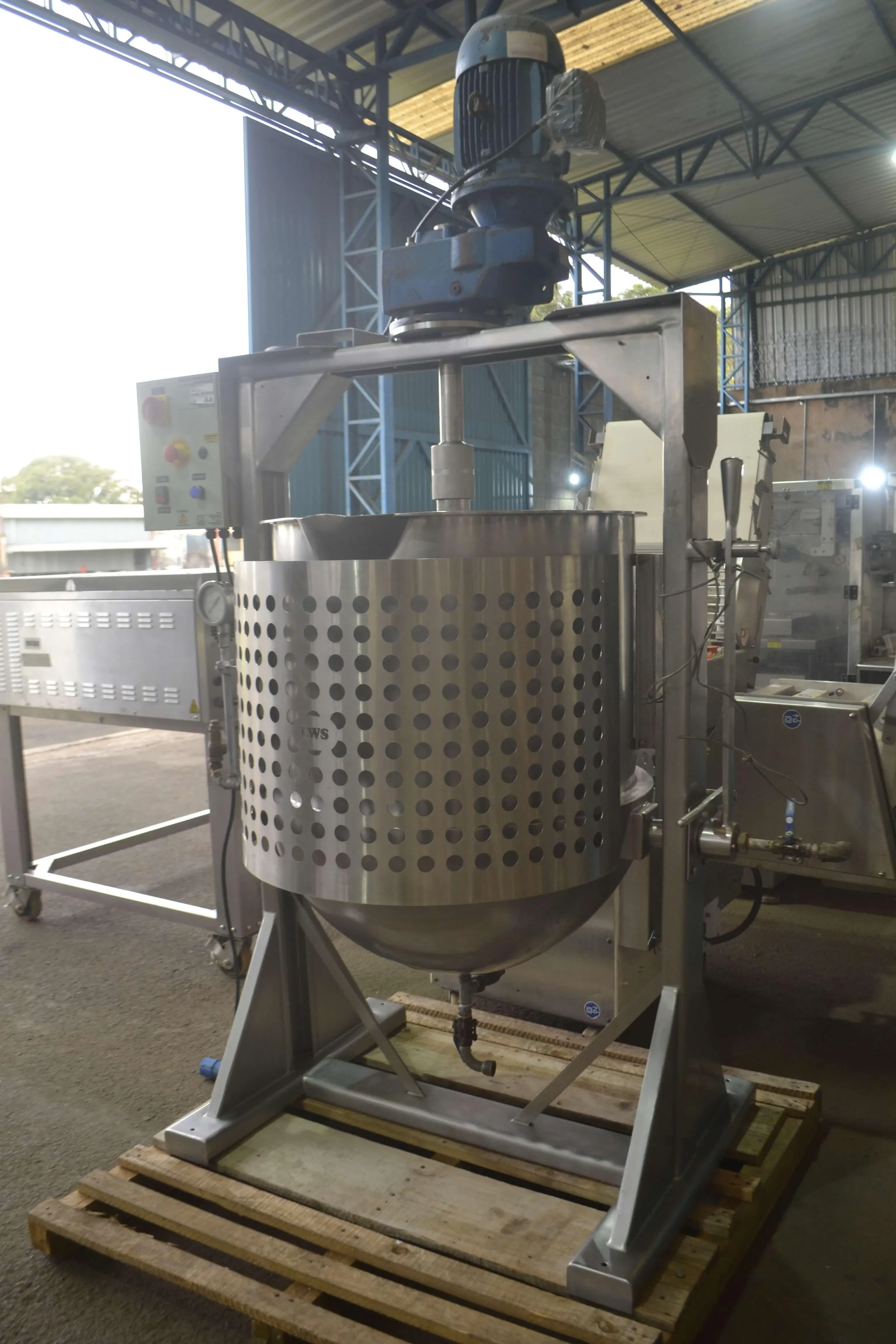 tacho-cozin-capacid-400-lts-biasinox