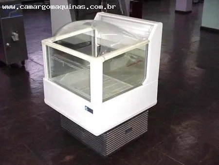 feezer-expositor-marca-isa